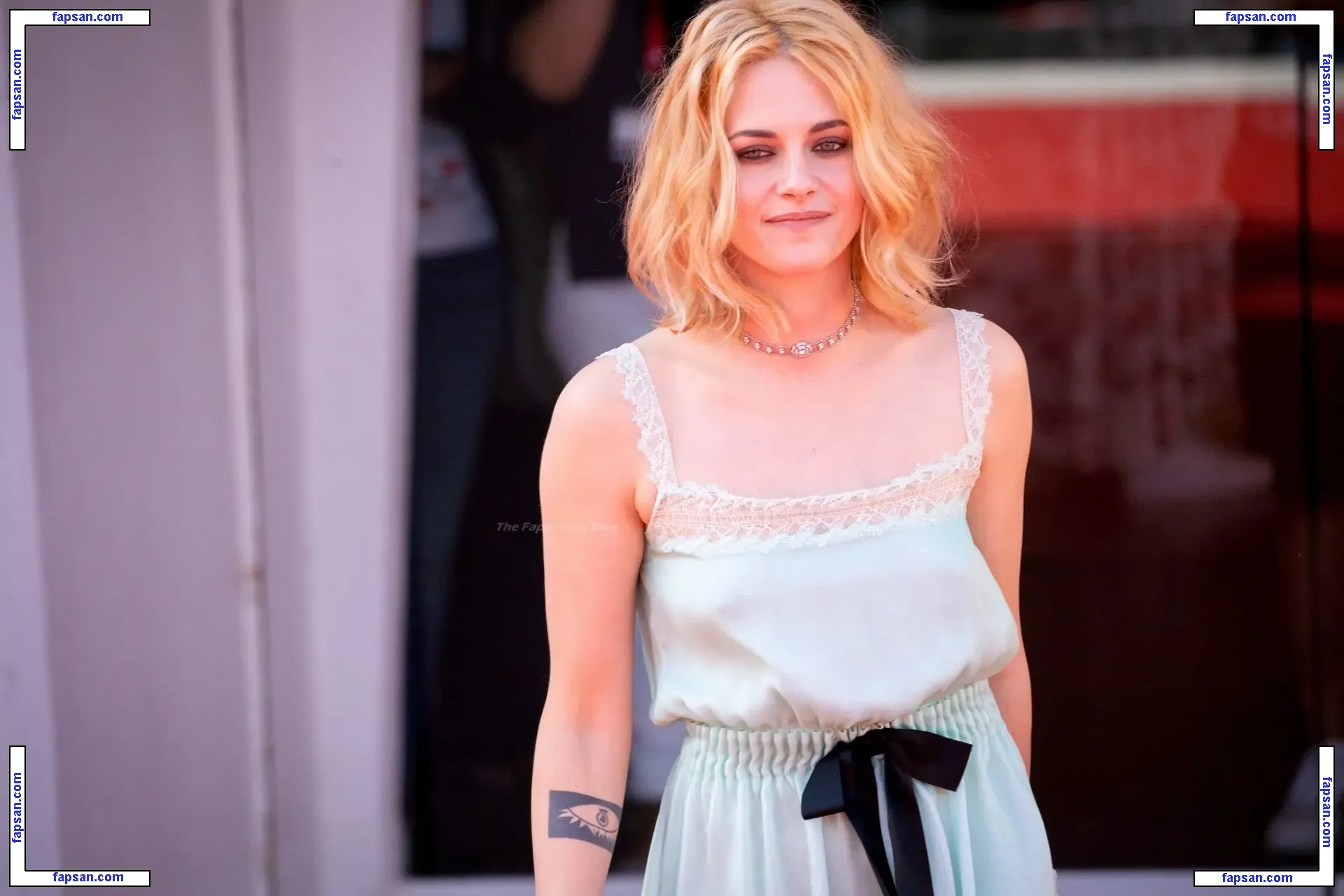 Kristen Stewart nude photo #1727 from OnlyFans