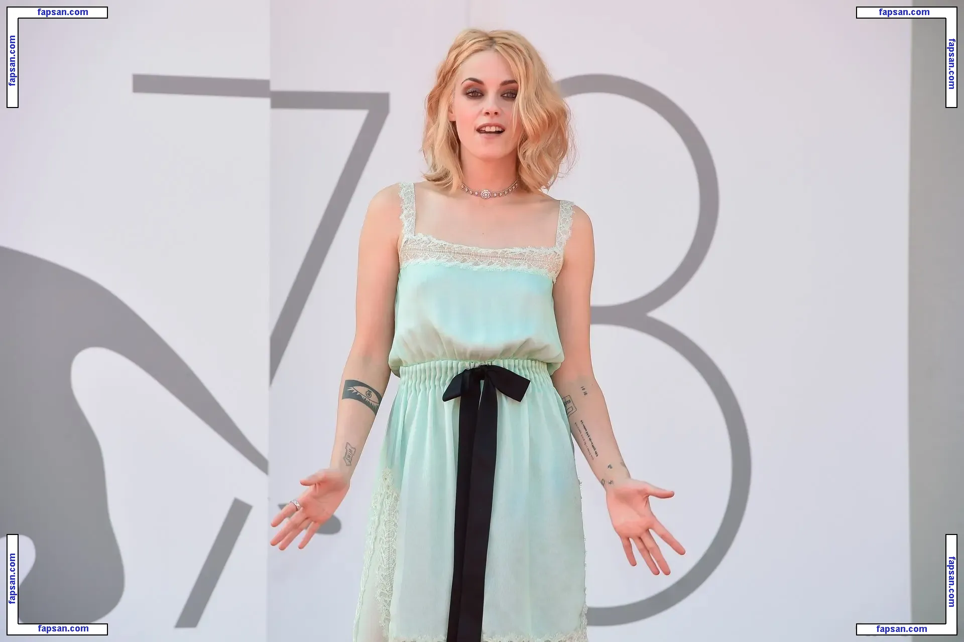 Kristen Stewart nude photo #1784 from OnlyFans