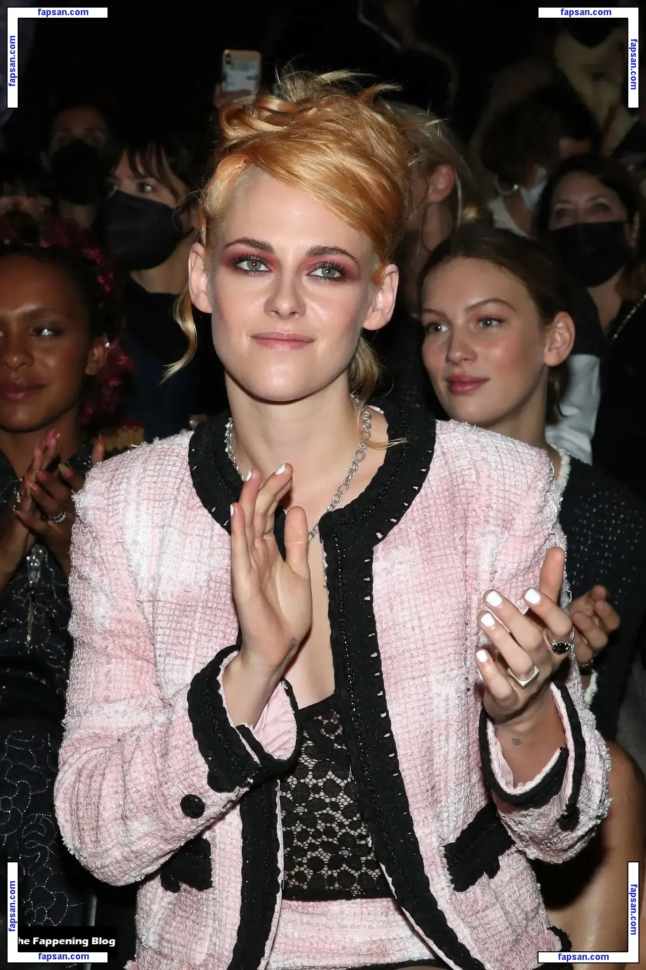 Kristen Stewart nude photo #1861 from OnlyFans