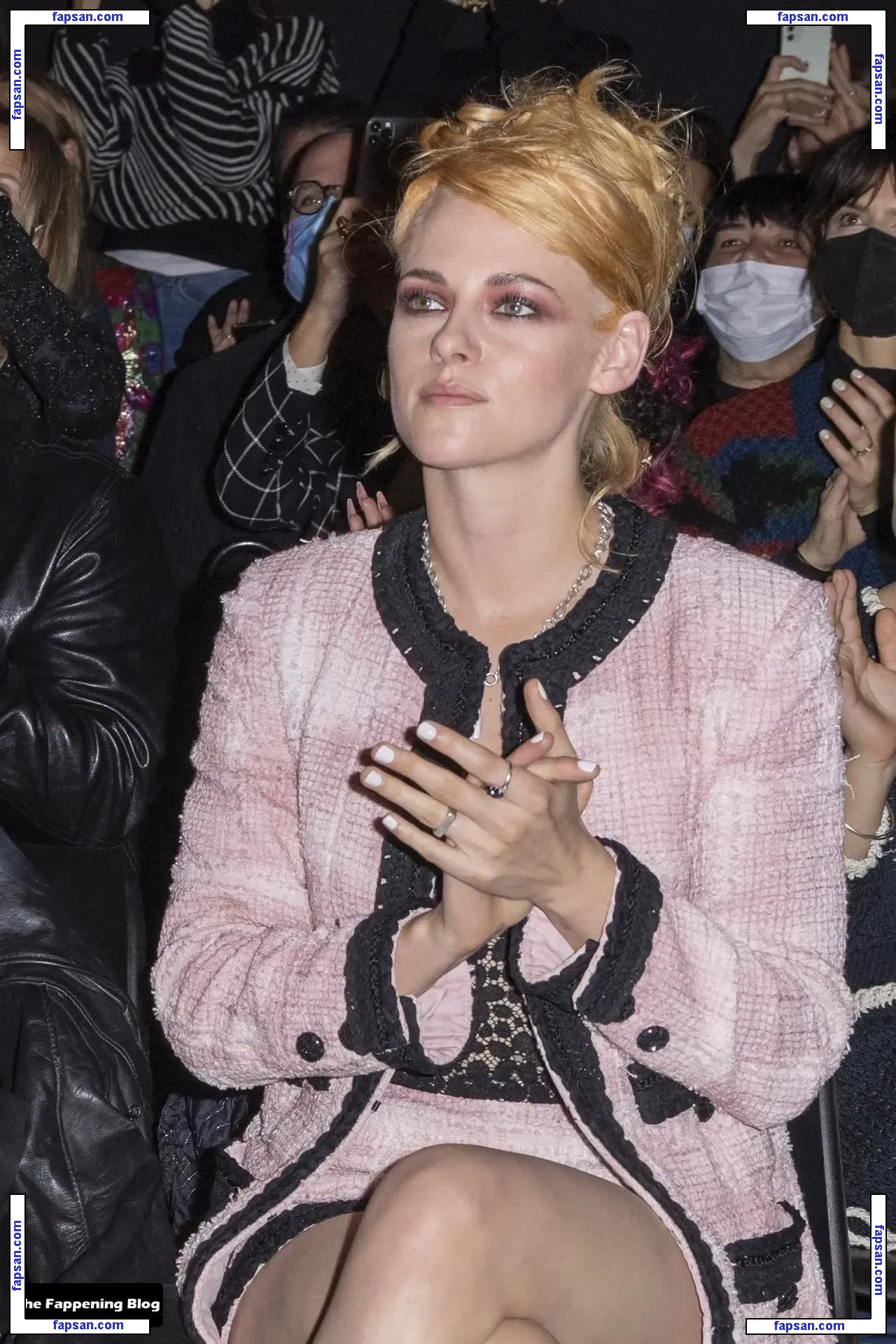 Kristen Stewart nude photo #1879 from OnlyFans