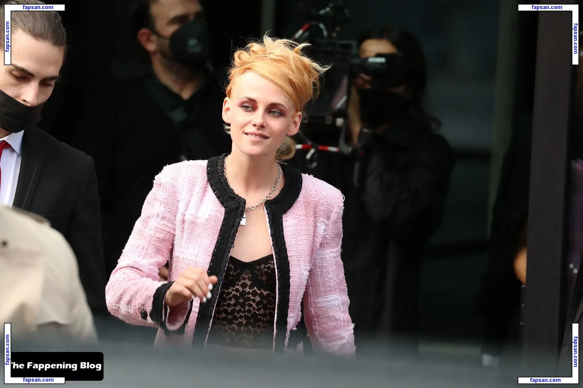 Kristen Stewart nude photo #1926 from OnlyFans