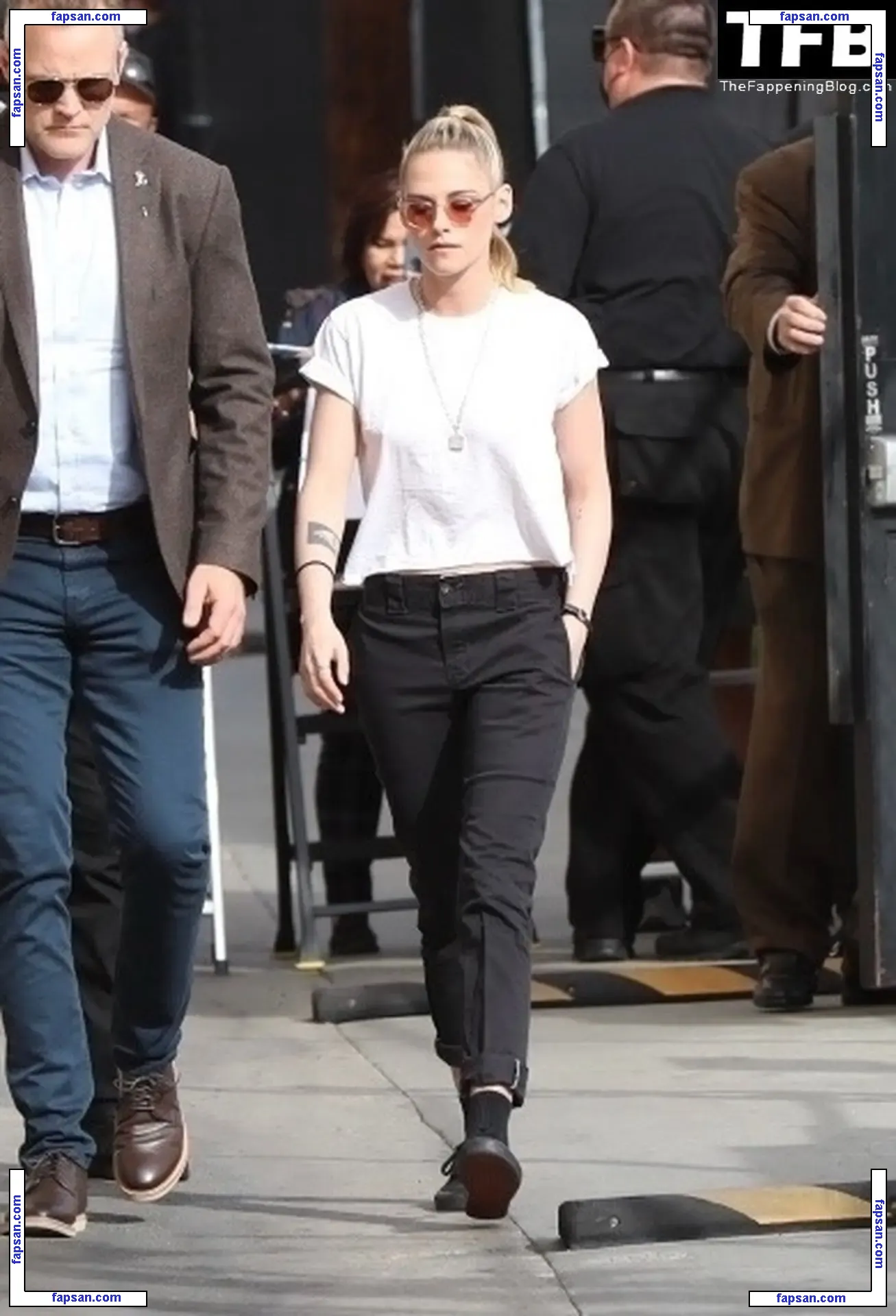 Kristen Stewart nude photo #2029 from OnlyFans