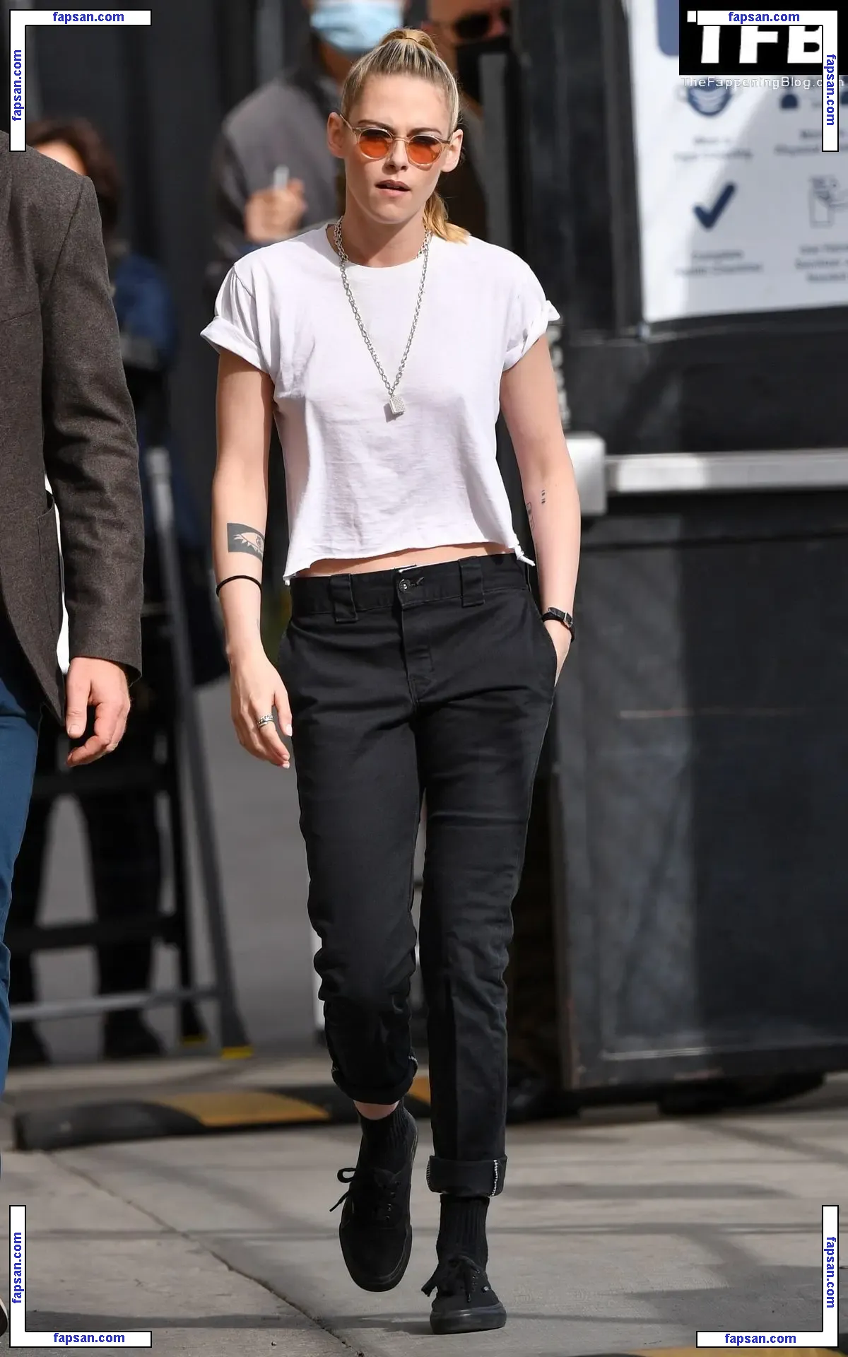 Kristen Stewart nude photo #2059 from OnlyFans