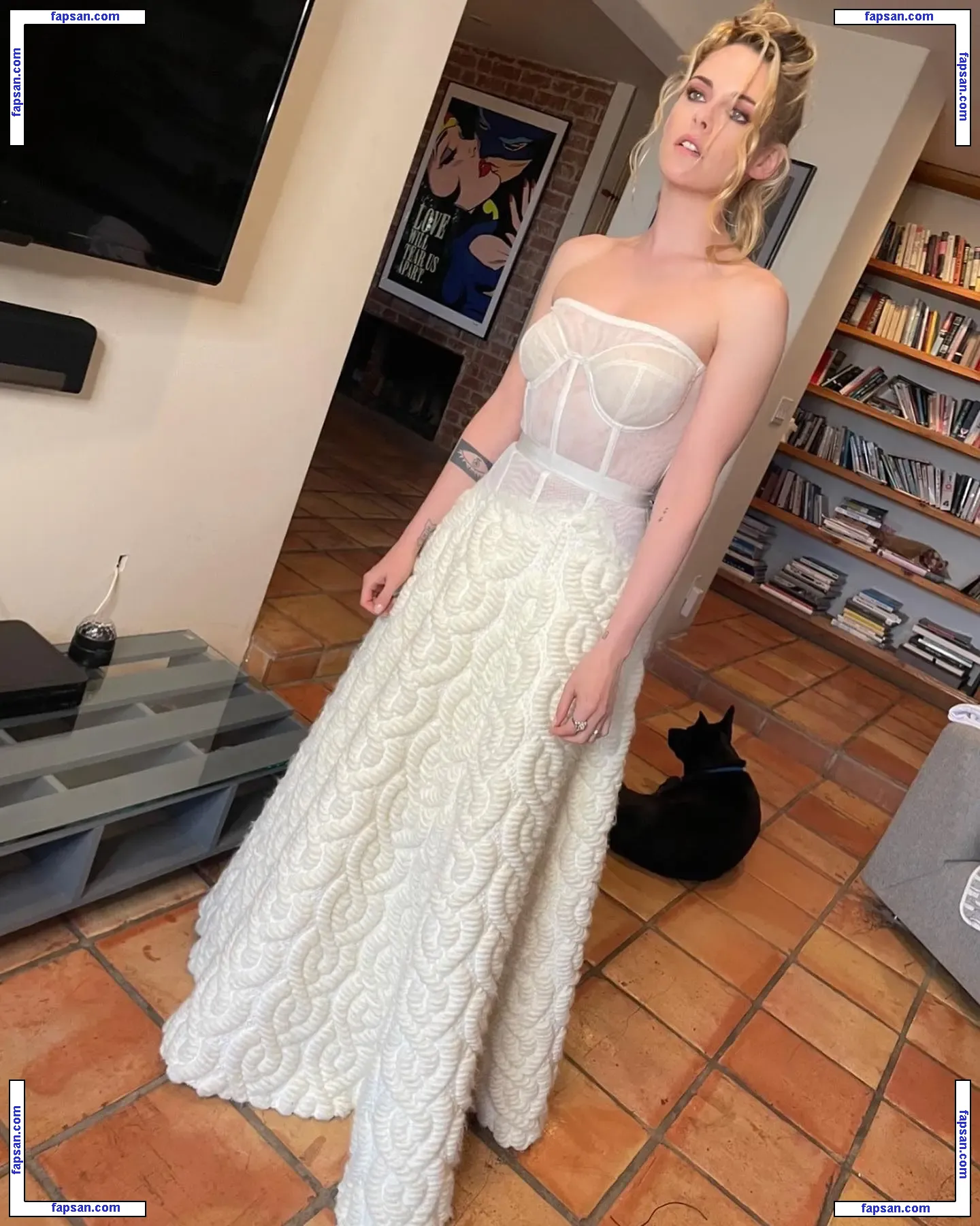 Kristen Stewart nude photo #2106 from OnlyFans