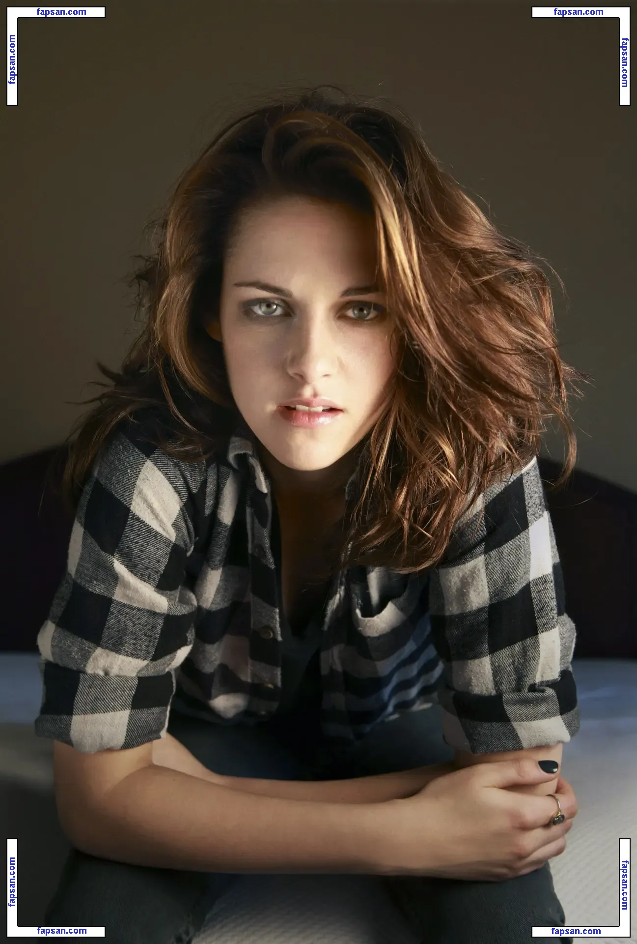 Kristen Stewart nude photo #2152 from OnlyFans