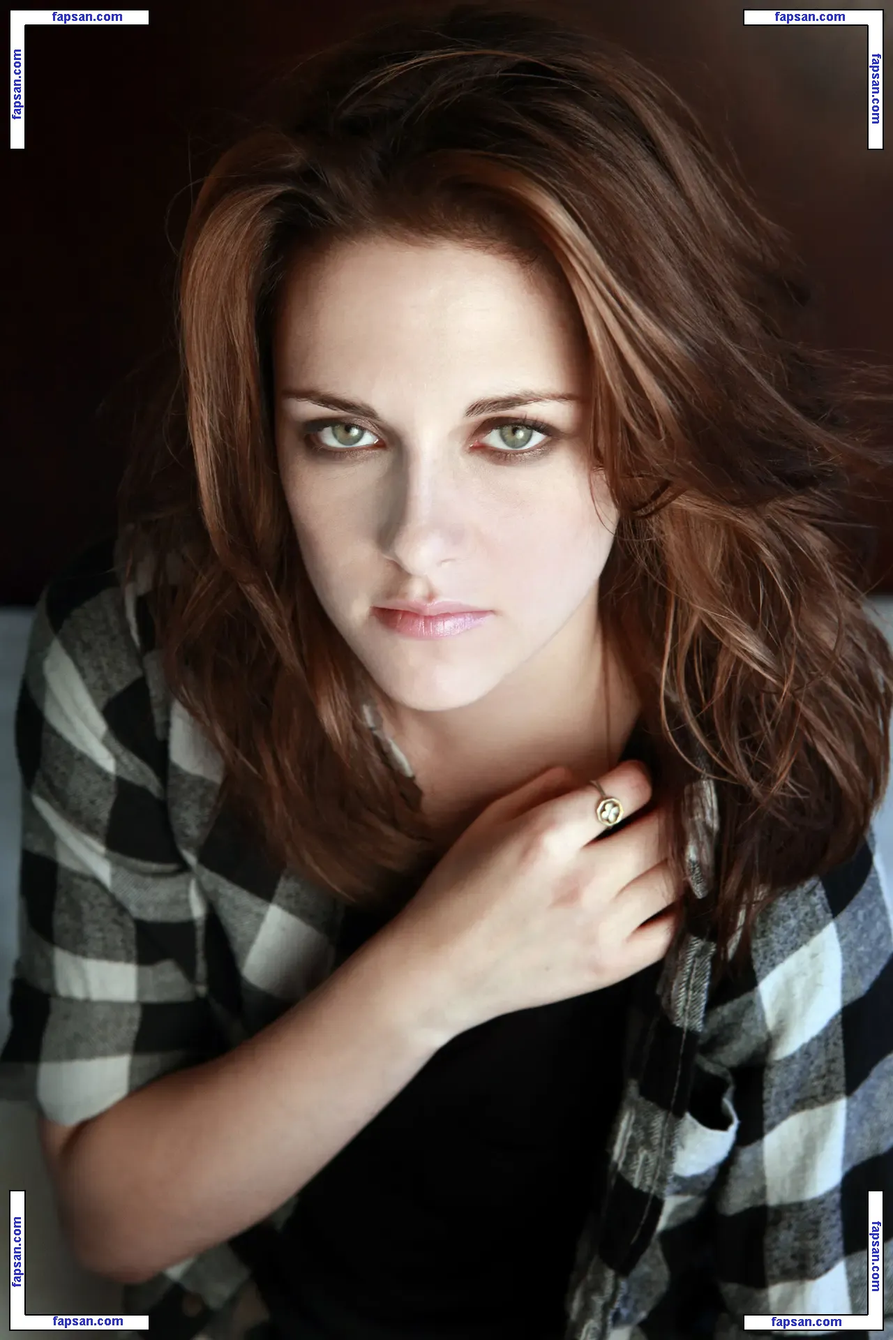 Kristen Stewart nude photo #2153 from OnlyFans