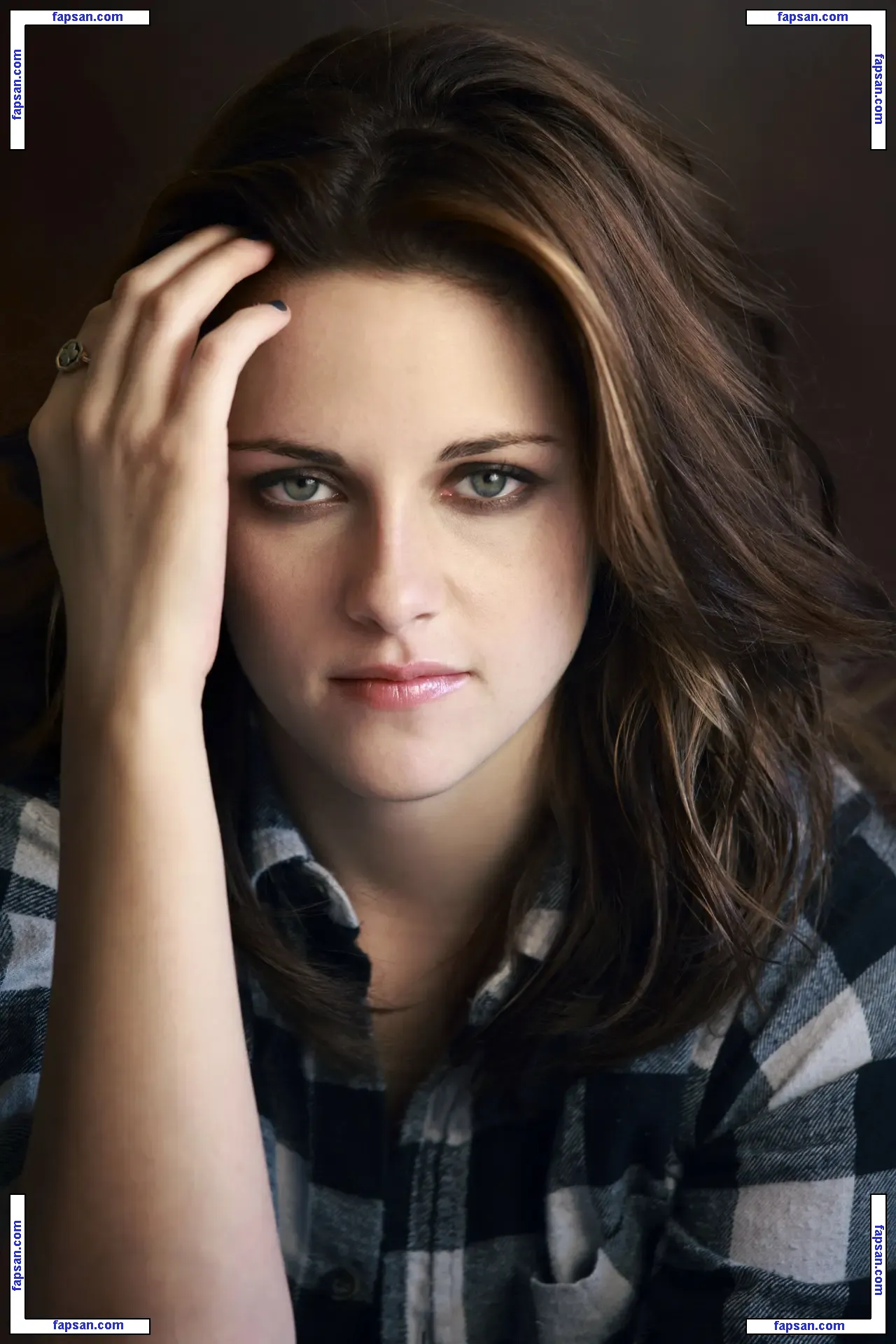 Kristen Stewart nude photo #2154 from OnlyFans