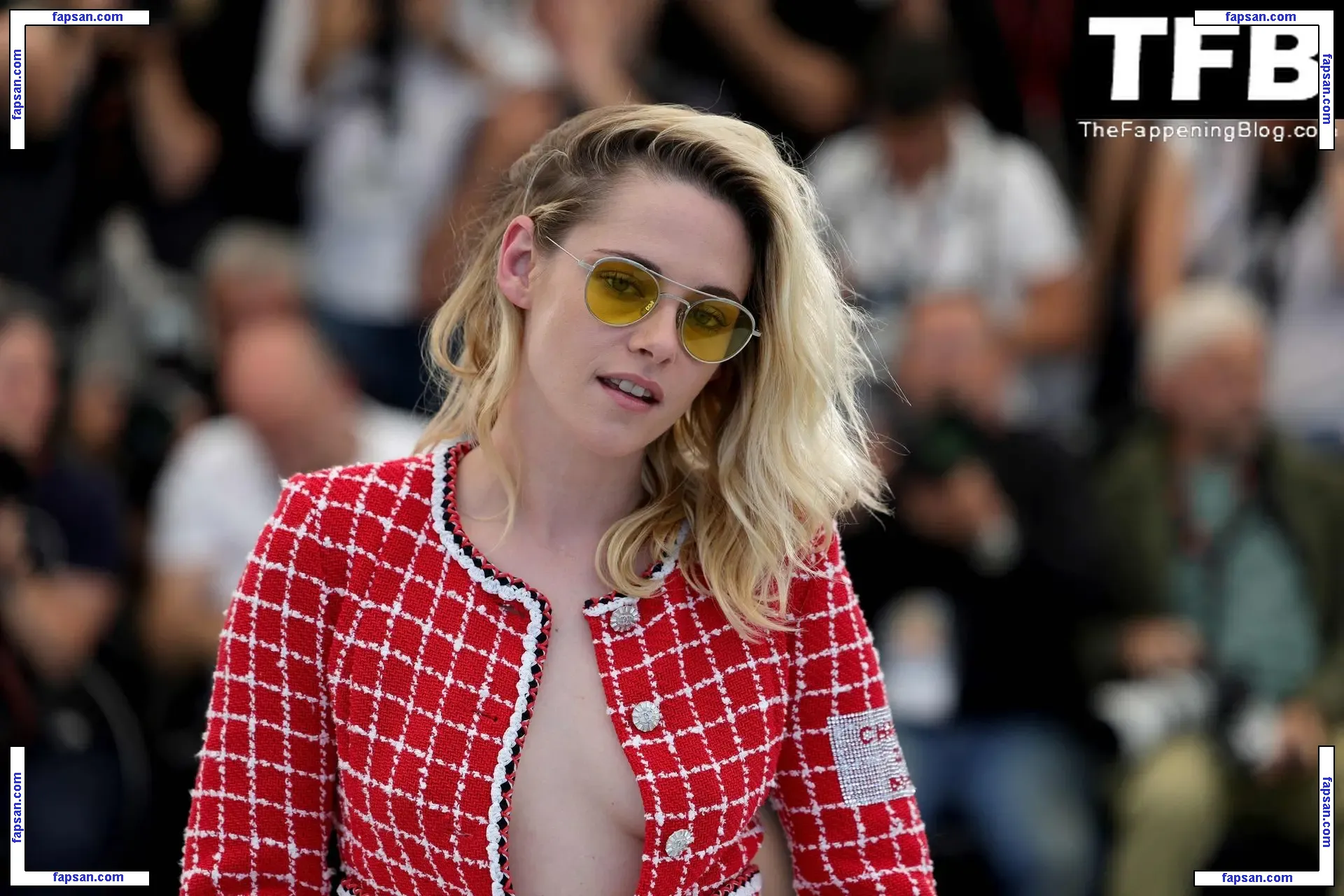 Kristen Stewart nude photo #2245 from OnlyFans