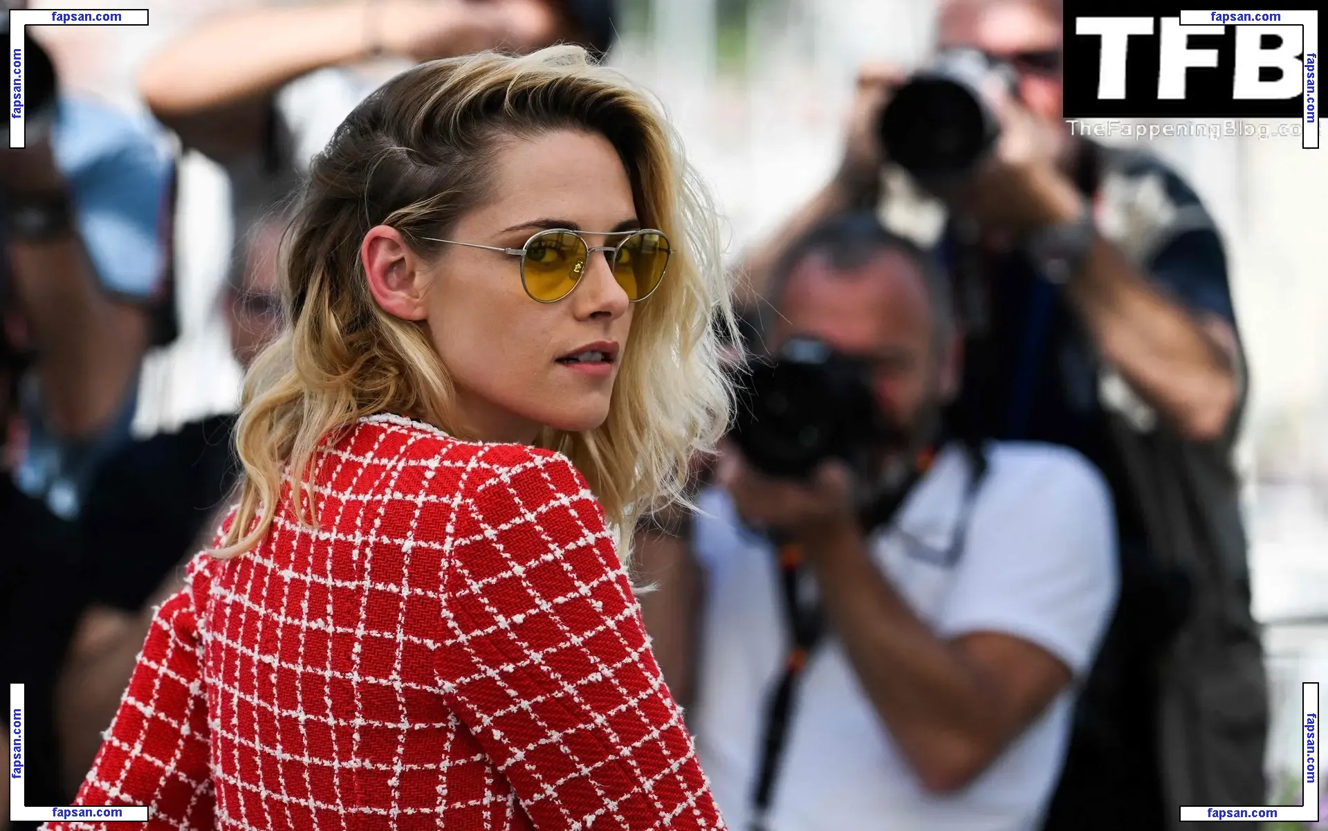 Kristen Stewart nude photo #2261 from OnlyFans