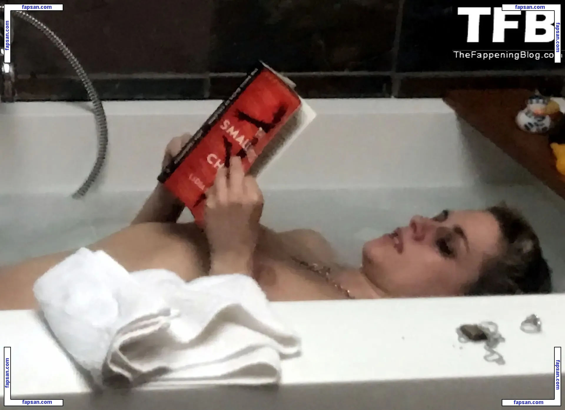 Kristen Stewart nude photo #2462 from OnlyFans