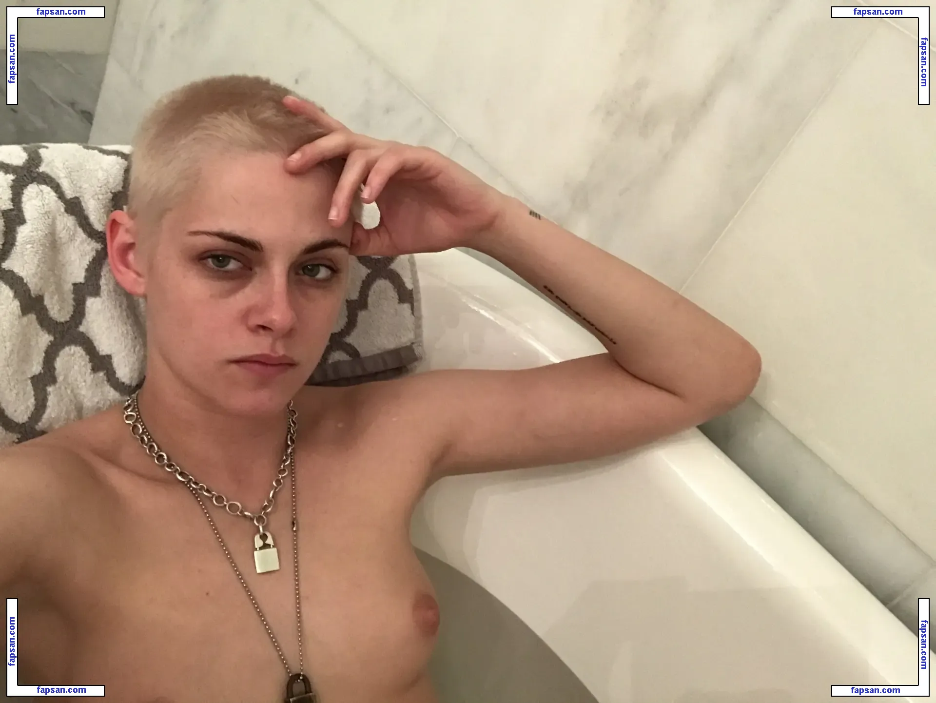 Kristen Stewart nude photo #2509 from OnlyFans