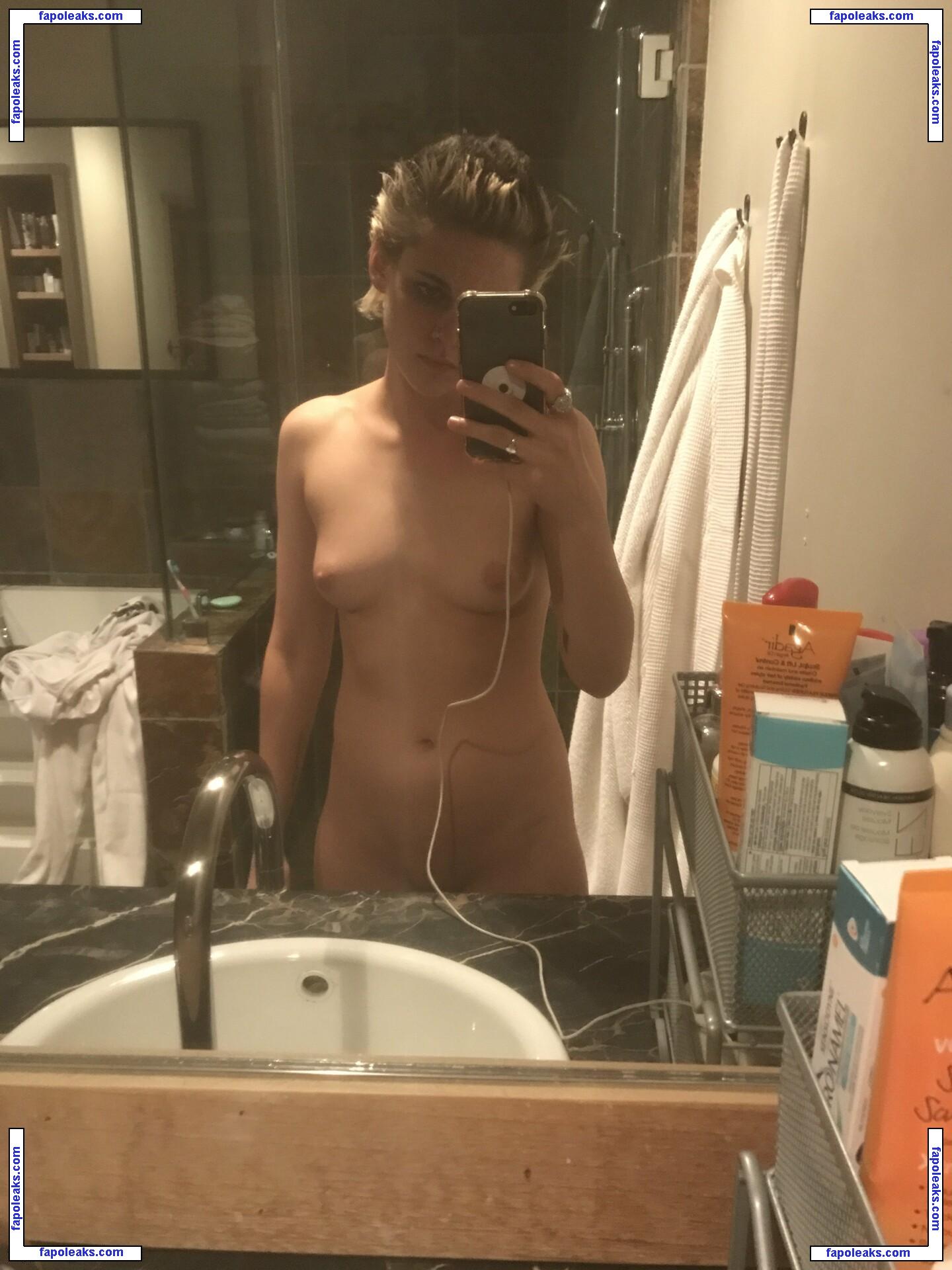 Kristen Stewart / kristenstewartx nude photo #2568 from OnlyFans