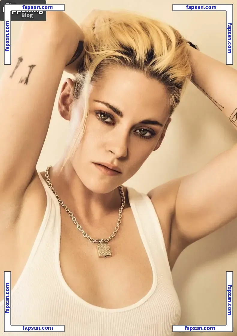 Kristen Stewart nude photo #2632 from OnlyFans