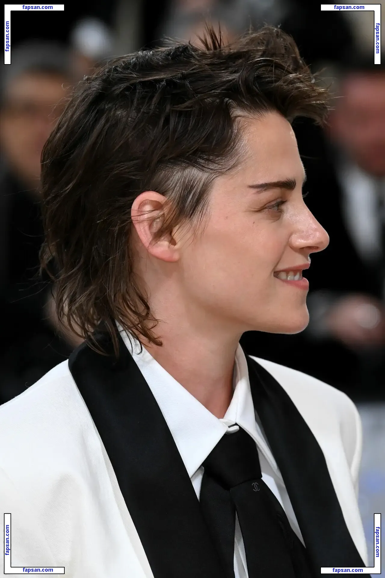 Kristen Stewart nude photo #2653 from OnlyFans