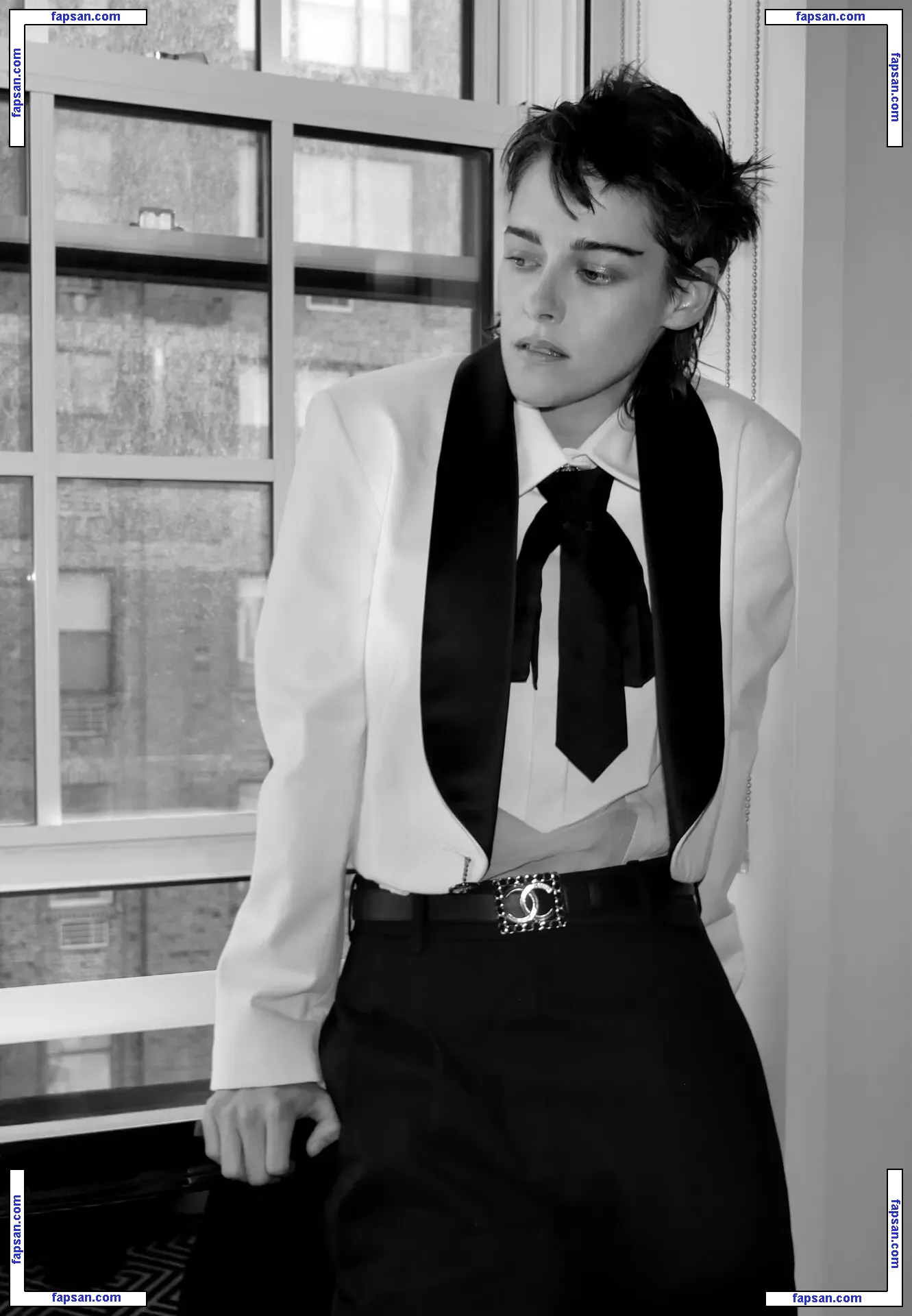 Kristen Stewart nude photo #2654 from OnlyFans