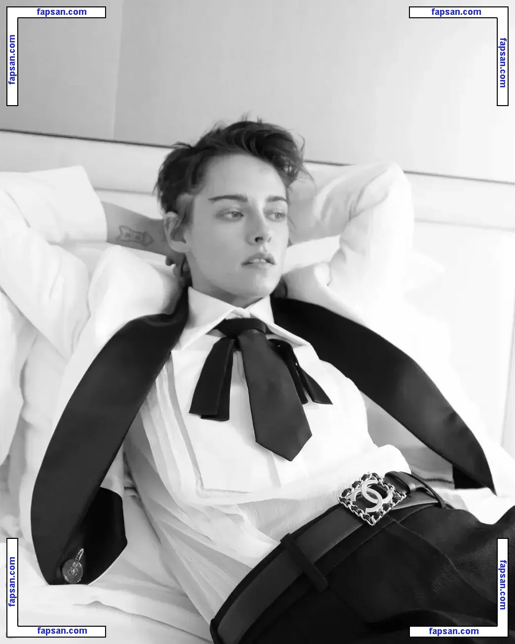 Kristen Stewart nude photo #2657 from OnlyFans