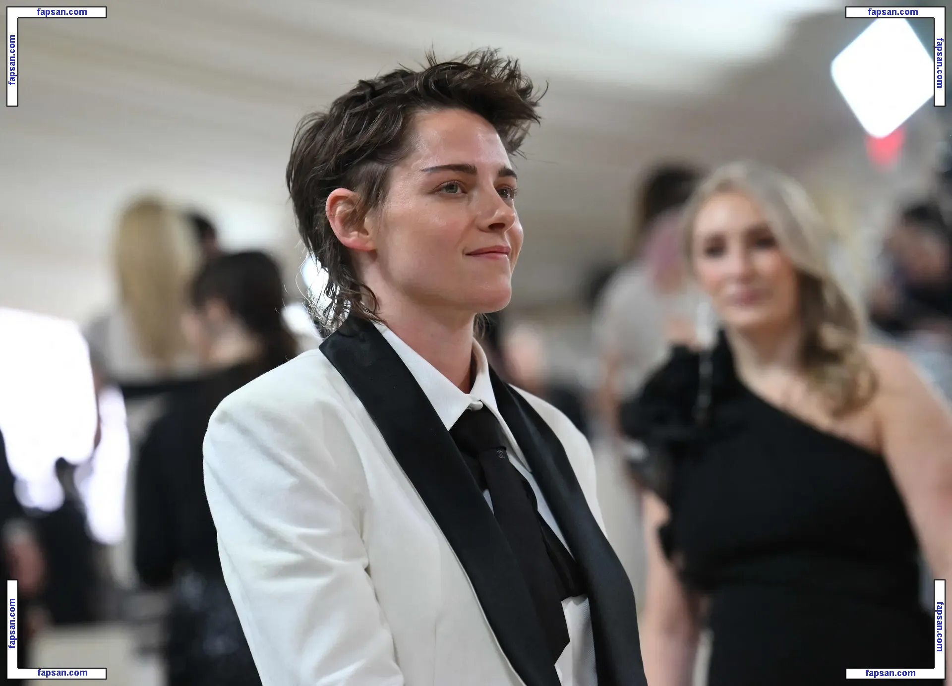 Kristen Stewart nude photo #2662 from OnlyFans
