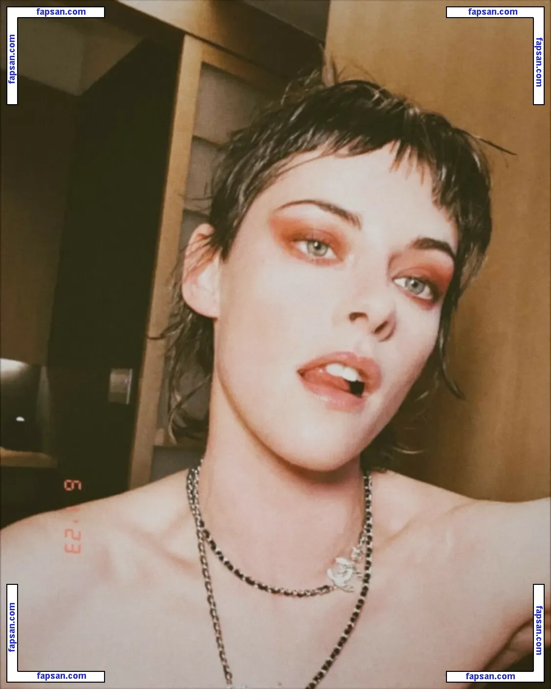 Kristen Stewart nude photo #2708 from OnlyFans