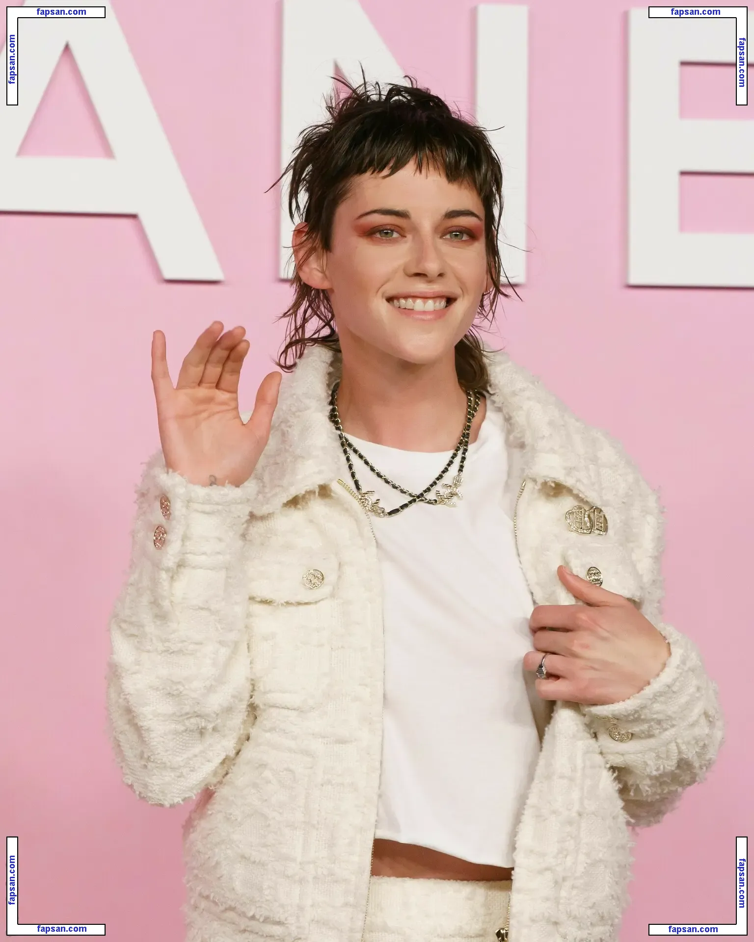 Kristen Stewart голая фото #2709 с Онлифанс