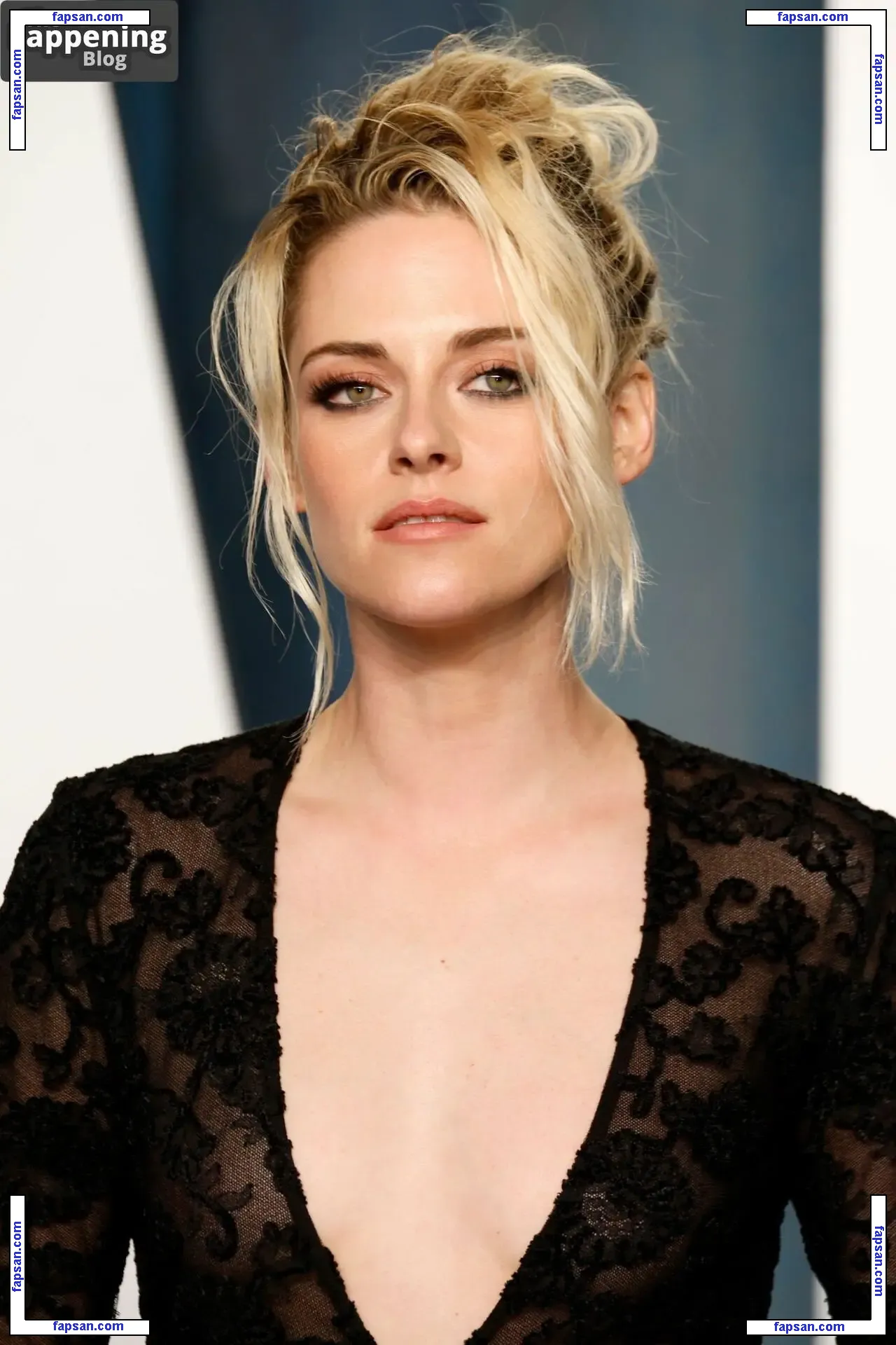 Kristen Stewart nude photo #2732 from OnlyFans