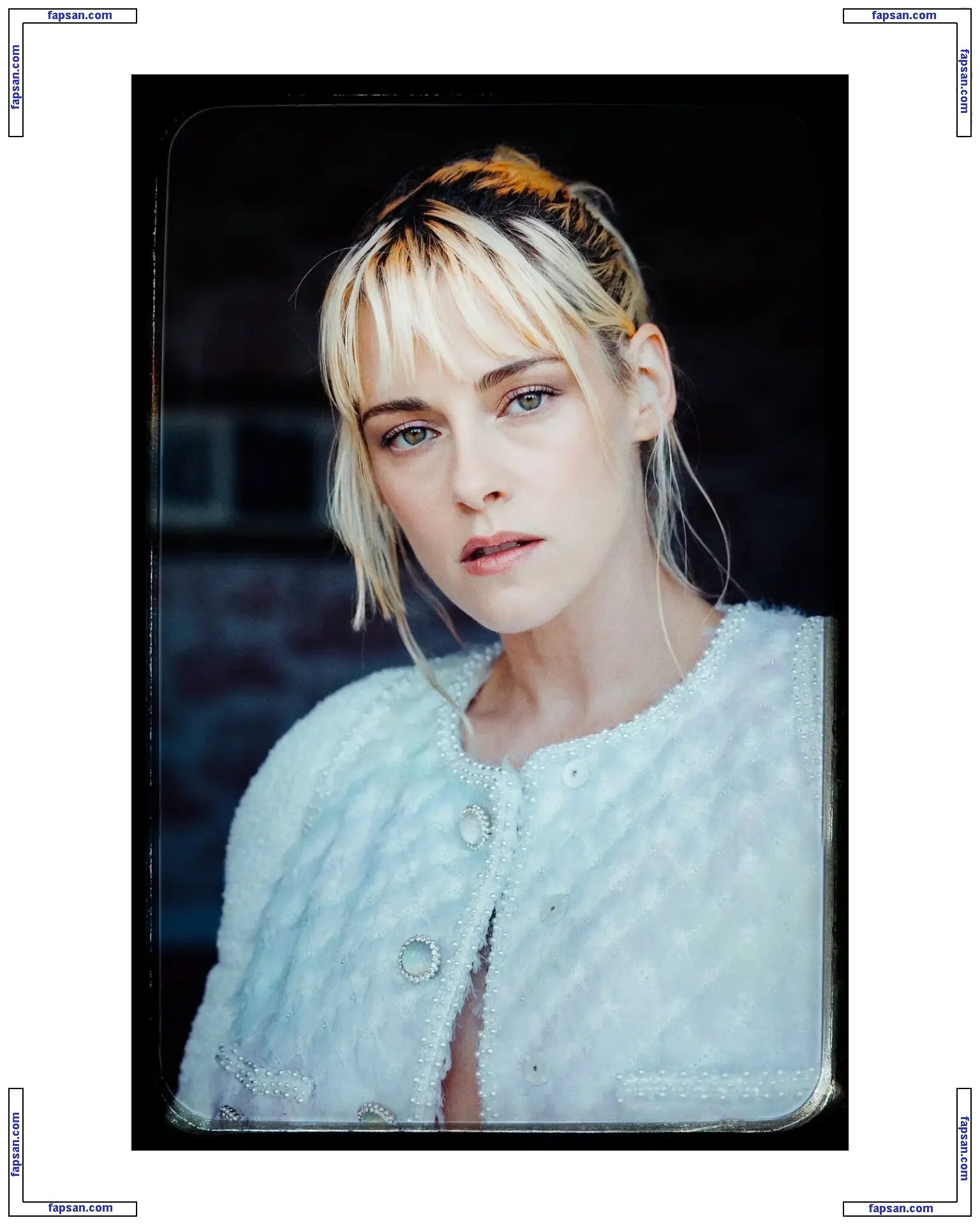 Kristen Stewart nude photo #3226 from OnlyFans