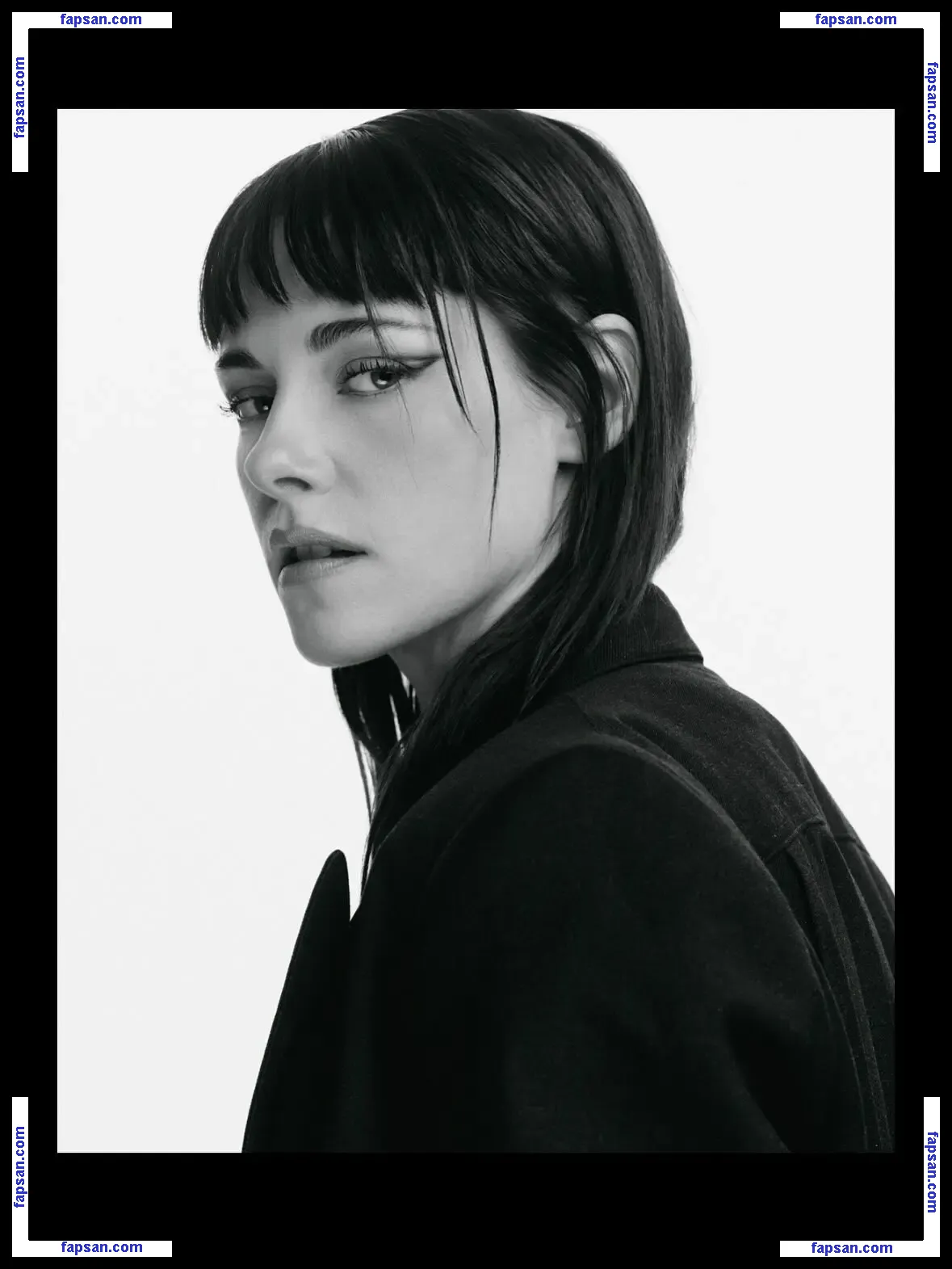 Kristen Stewart nude photo #3256 from OnlyFans