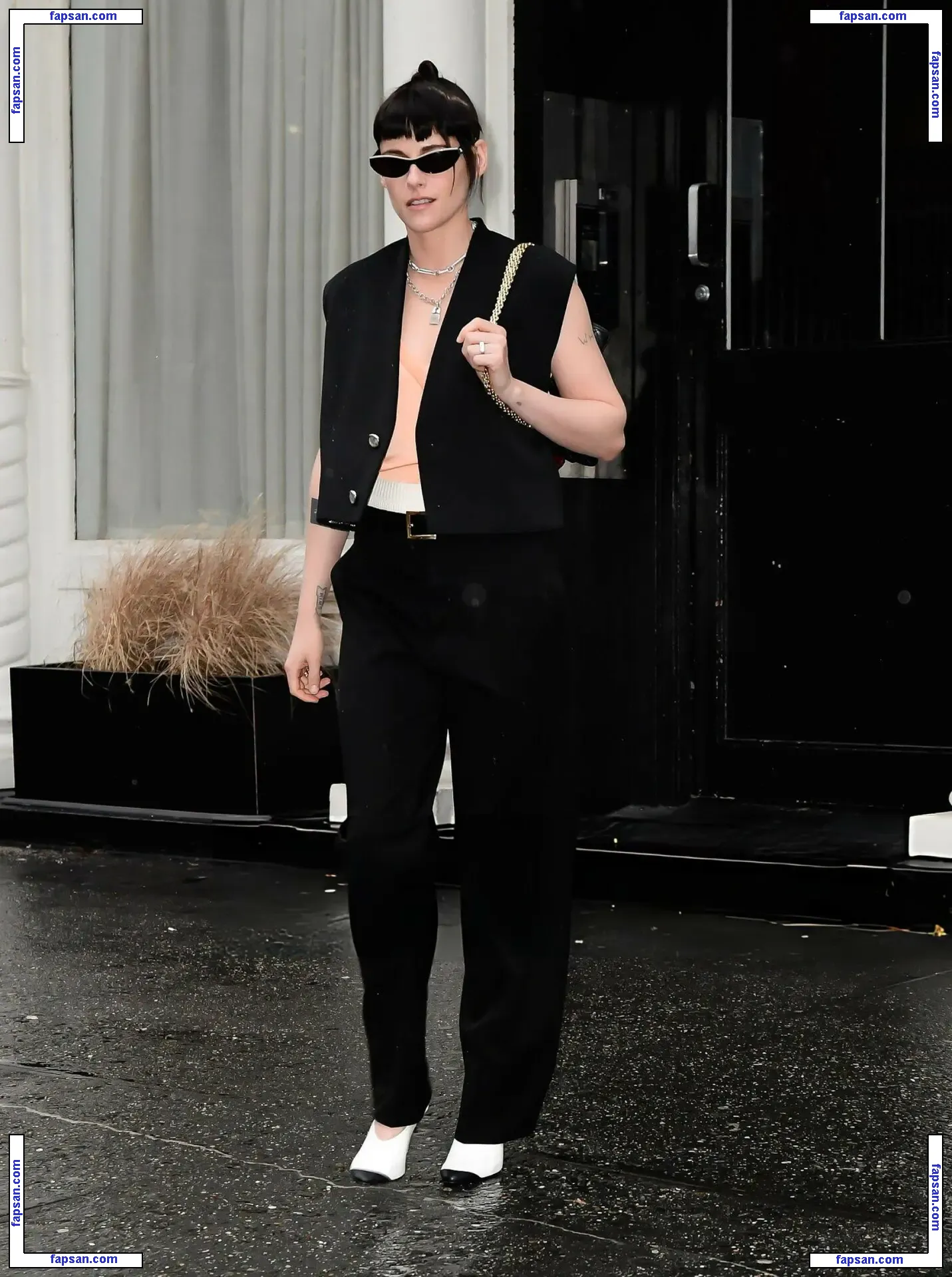 Kristen Stewart nude photo #3288 from OnlyFans