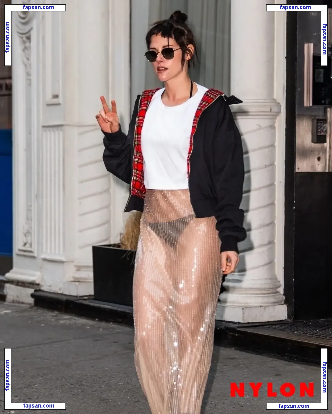 Kristen Stewart голая фото #3311 с Онлифанс