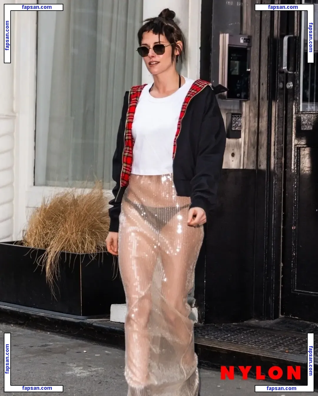 Kristen Stewart nude photo #3312 from OnlyFans