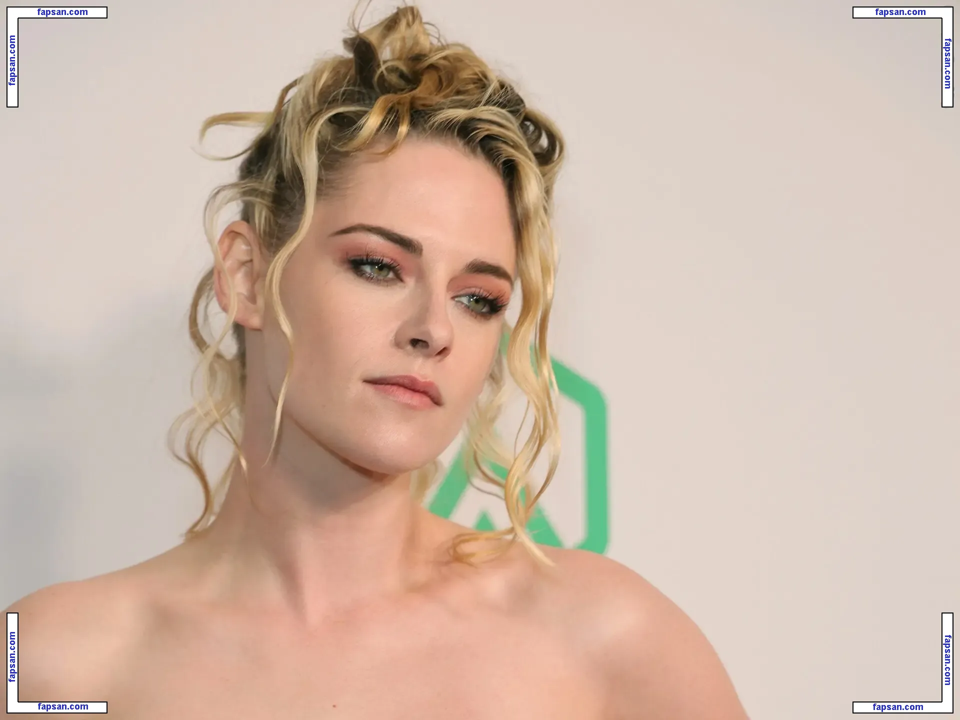kristenstewart nude photo #0005 from OnlyFans