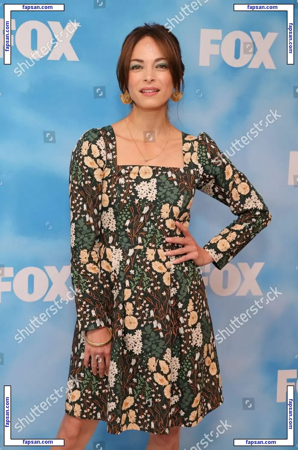 Kristin Kreuk nude photo #0176 from OnlyFans
