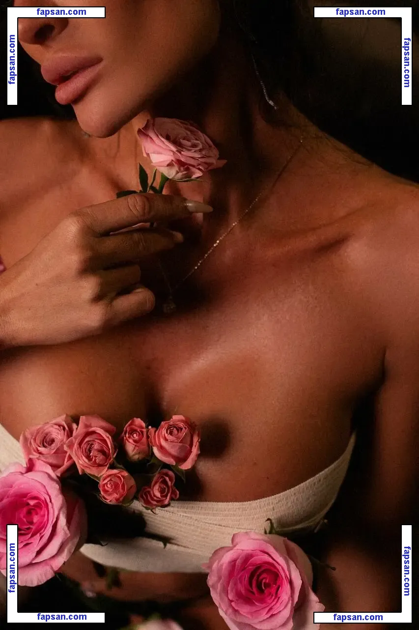 Kristina Grizzly nude photo #0072 from OnlyFans