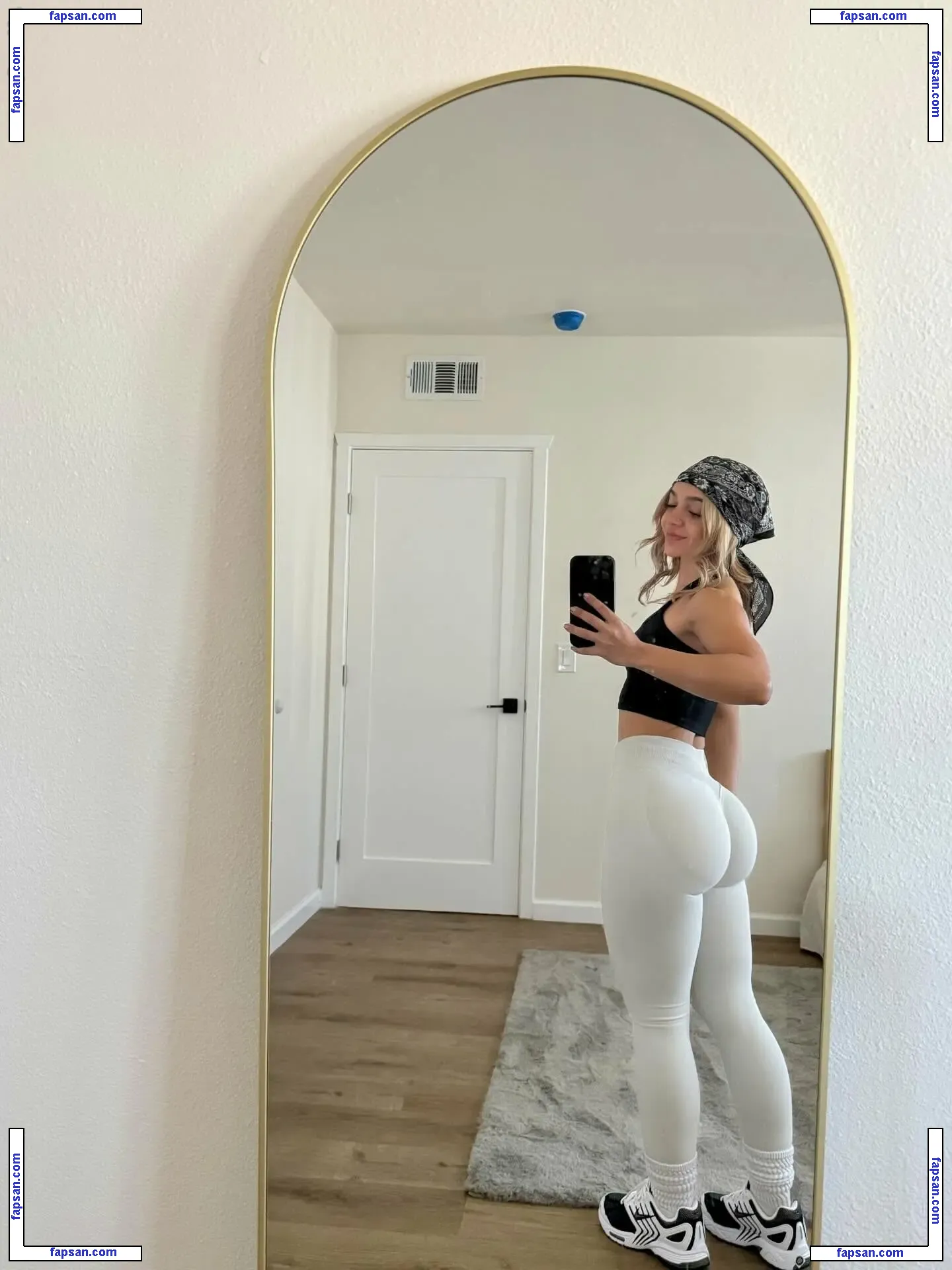 Kristina Rojas nude photo #0006 from OnlyFans