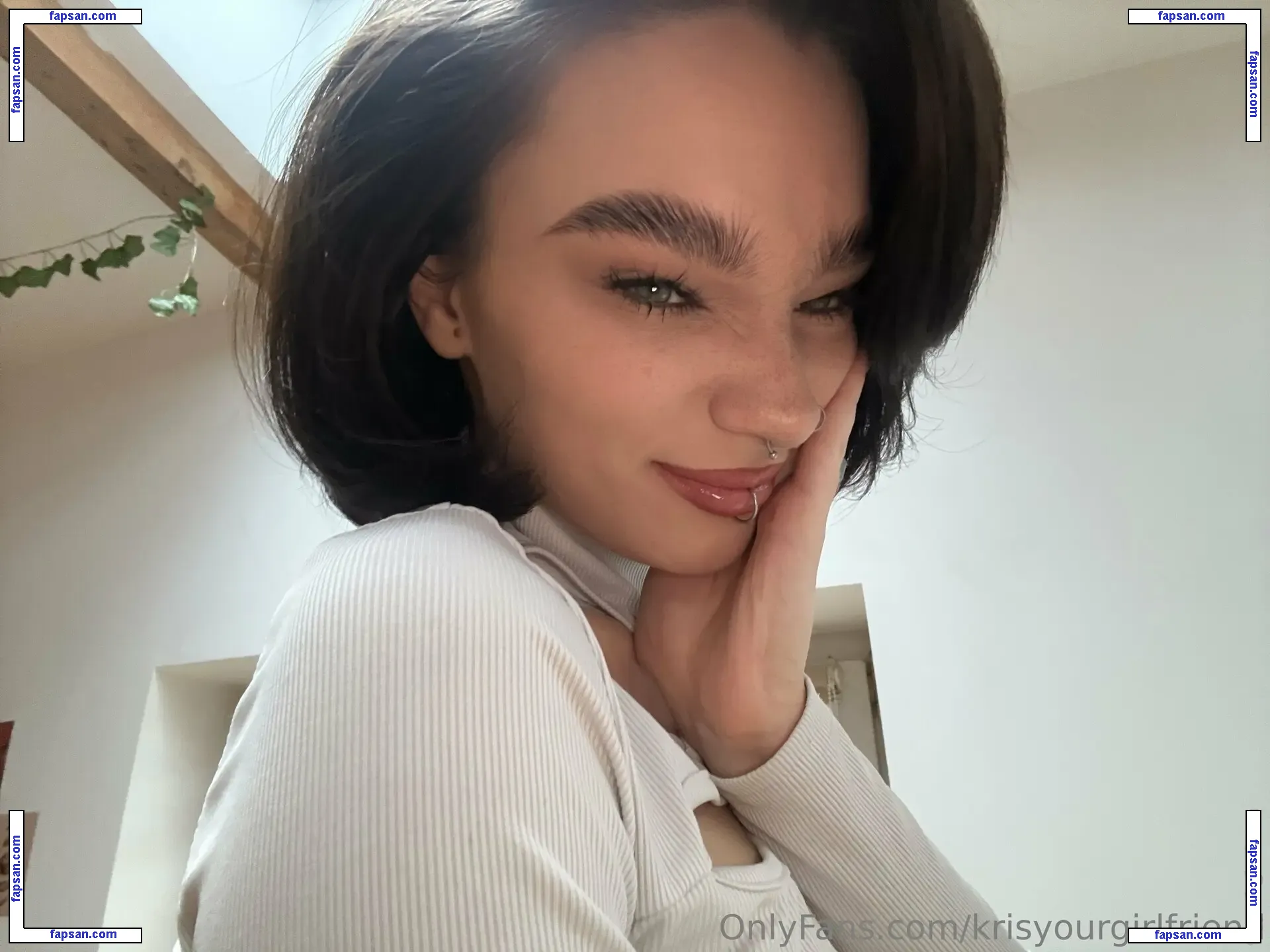 krisyourgirlfriend nude photo #0013 from OnlyFans