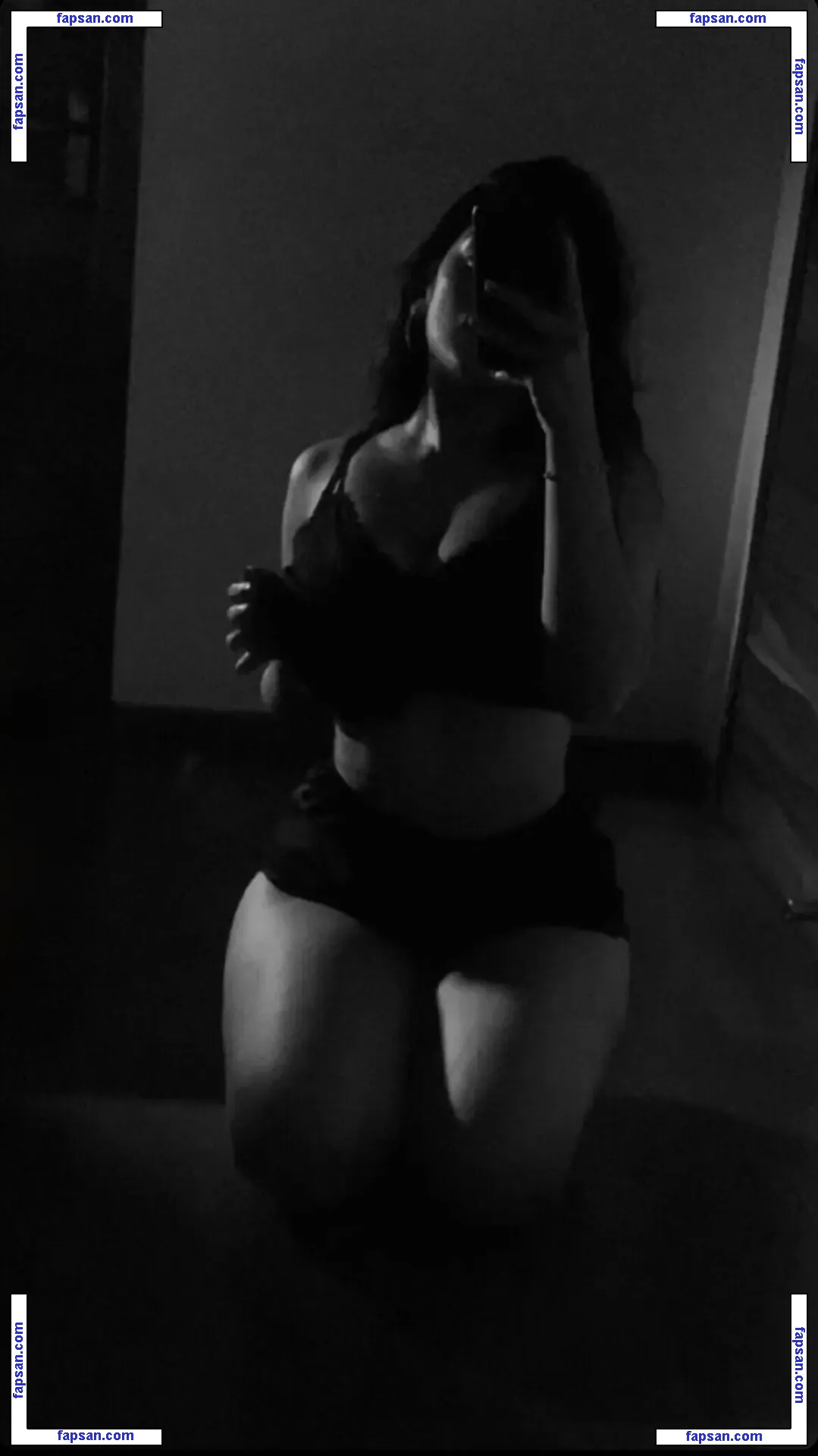 kritiii444 nude photo #0009 from OnlyFans