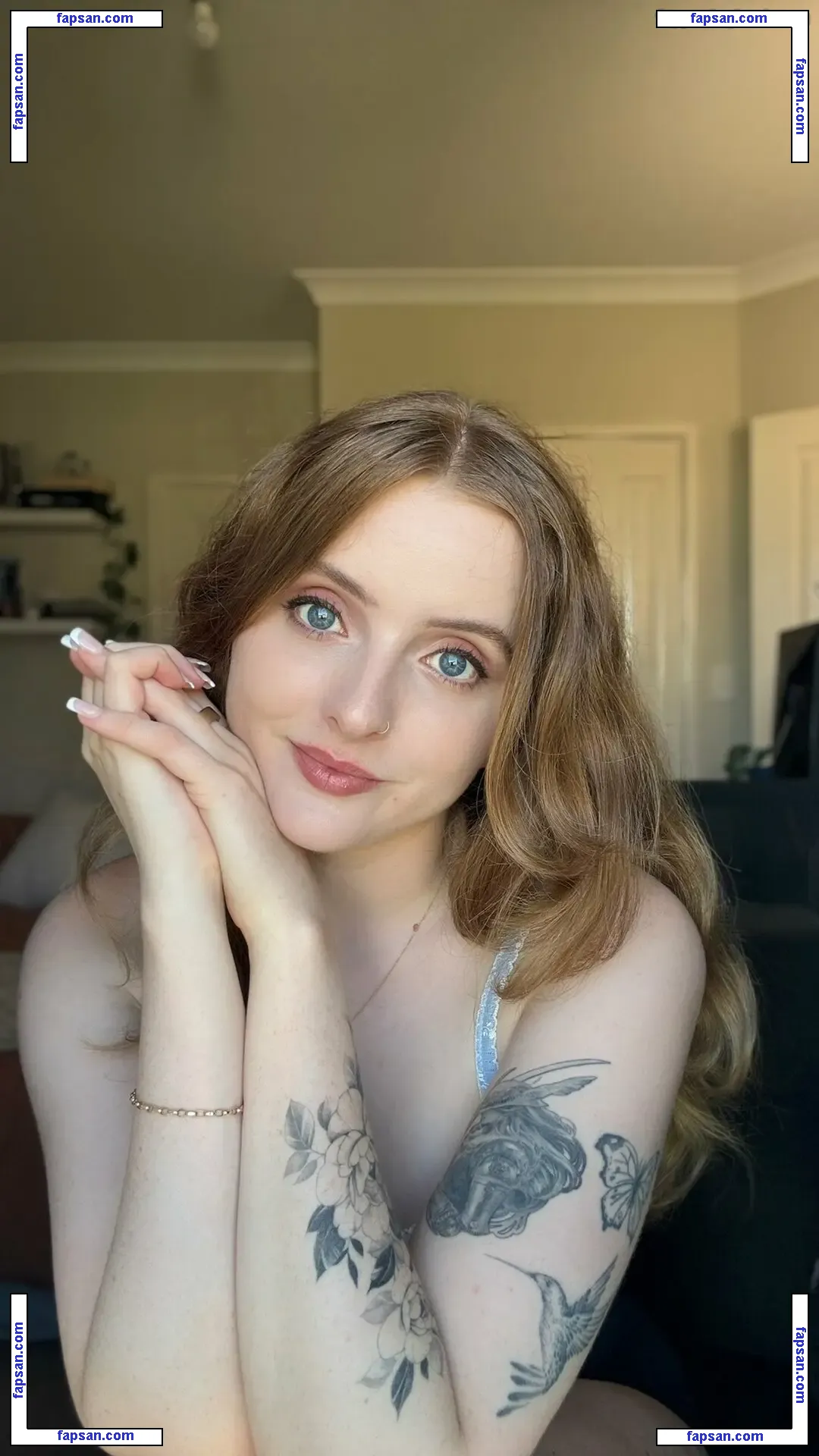 Krysttl nude photo #0003 from OnlyFans