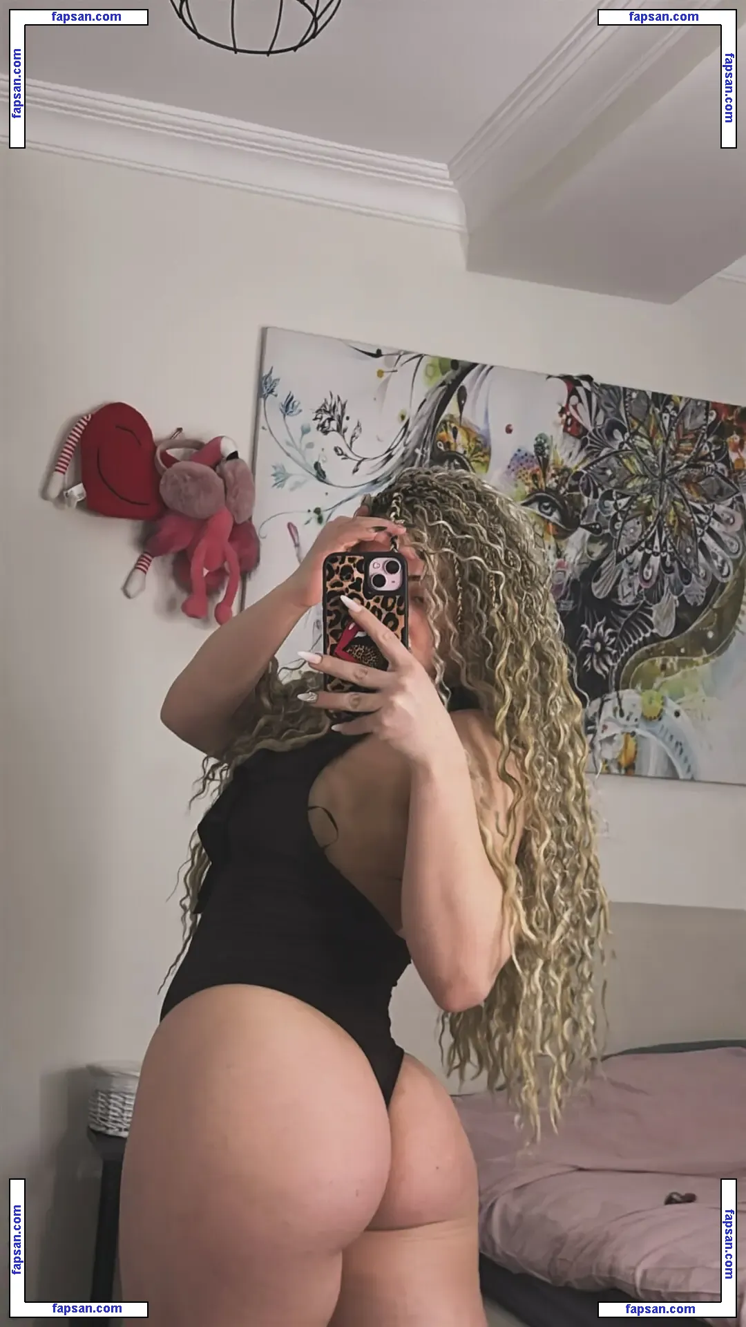 Kubrasaglamm1 nude photo #0003 from OnlyFans