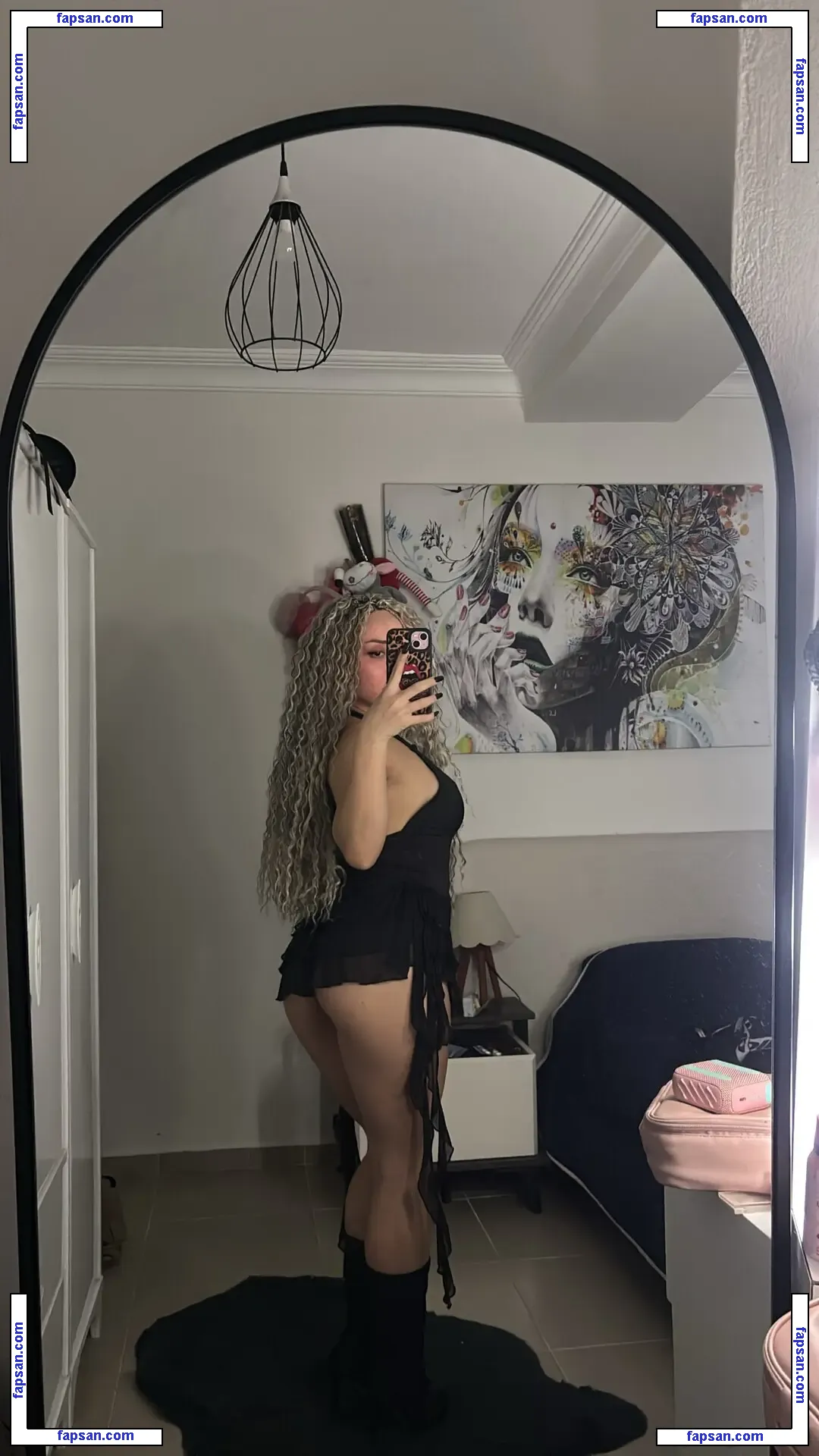 Kubrasaglamm1 nude photo #0004 from OnlyFans