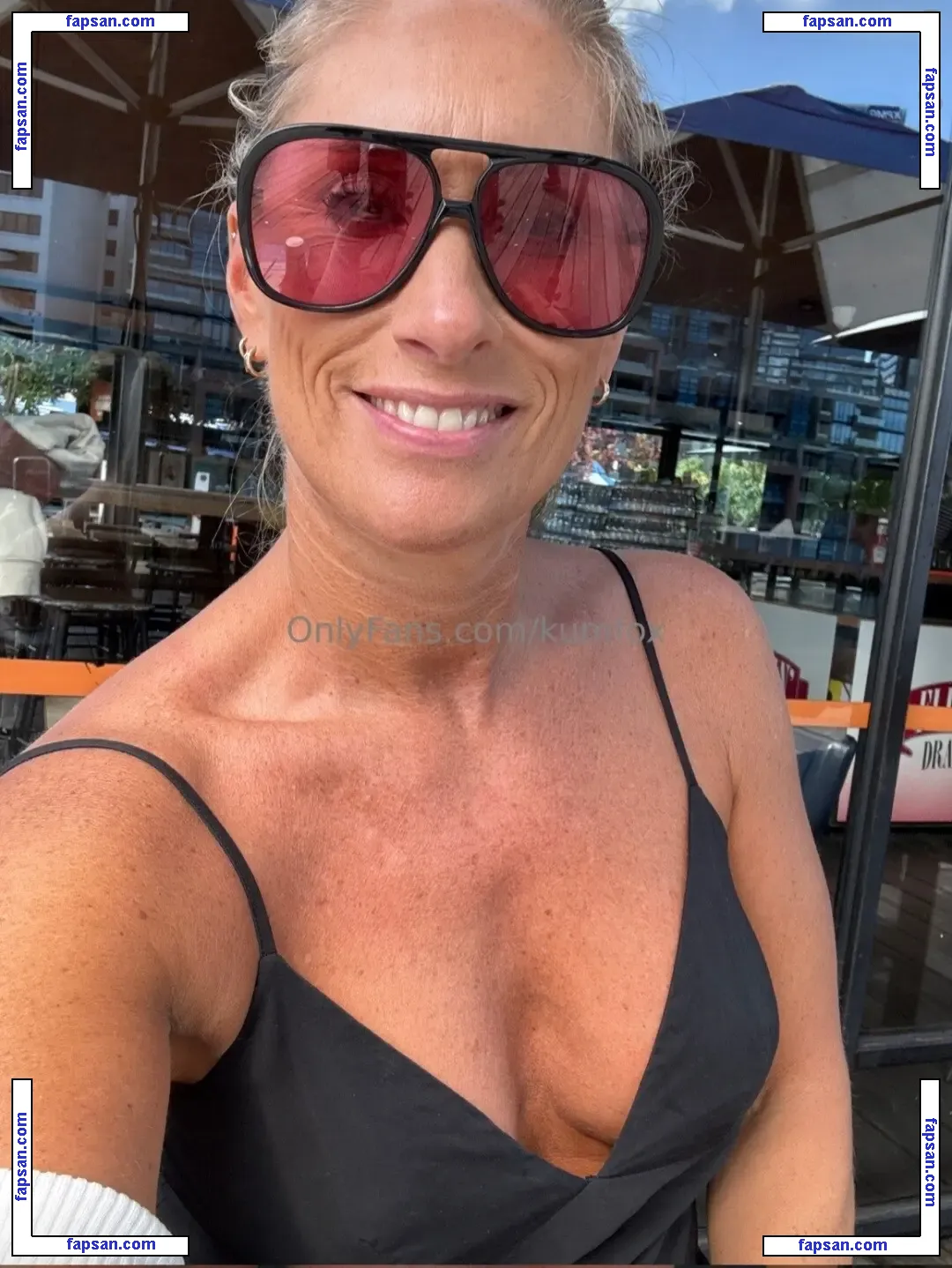 Kumfox nude photo #0017 from OnlyFans