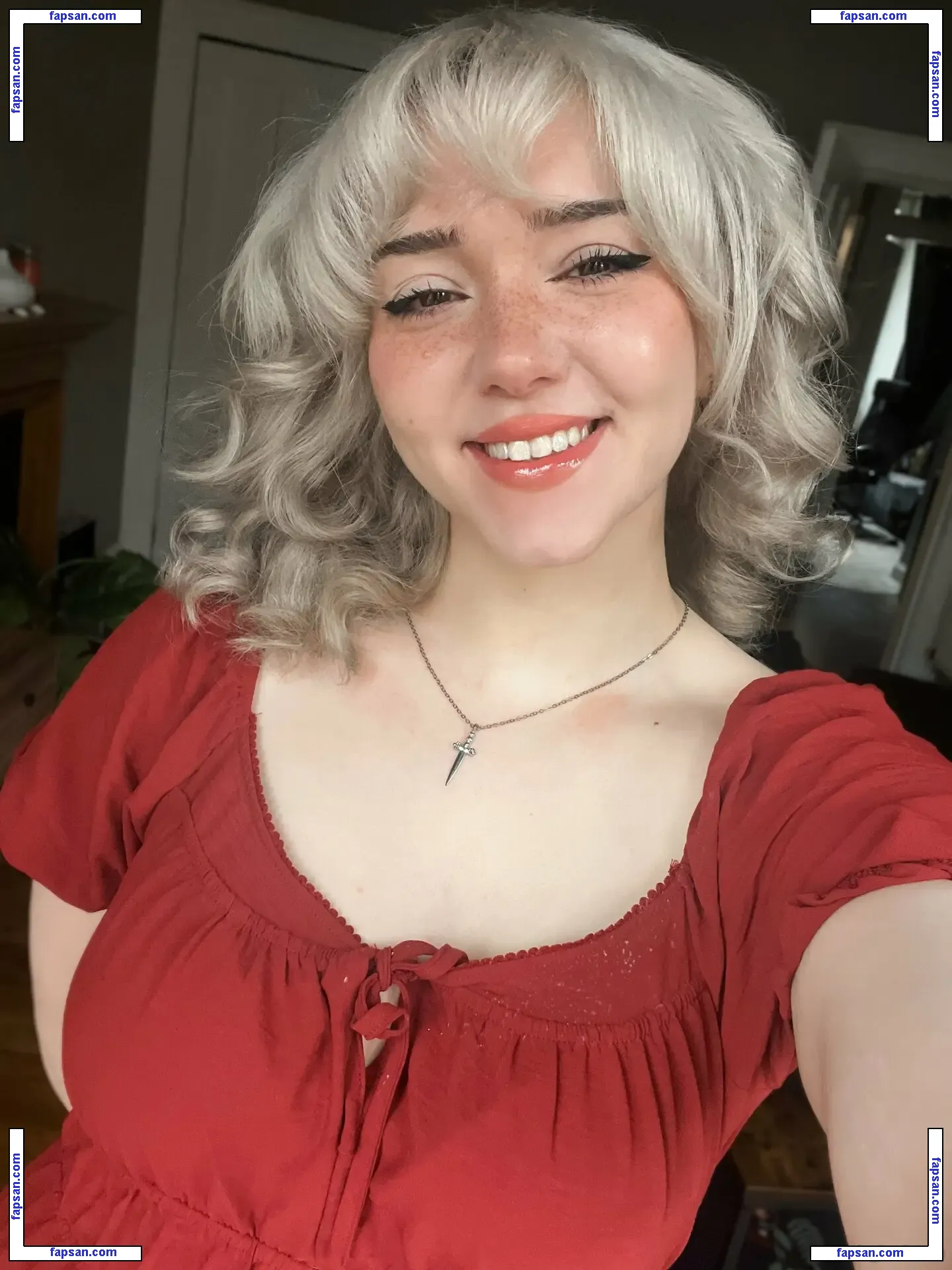 kvwviiju nude photo #0008 from OnlyFans