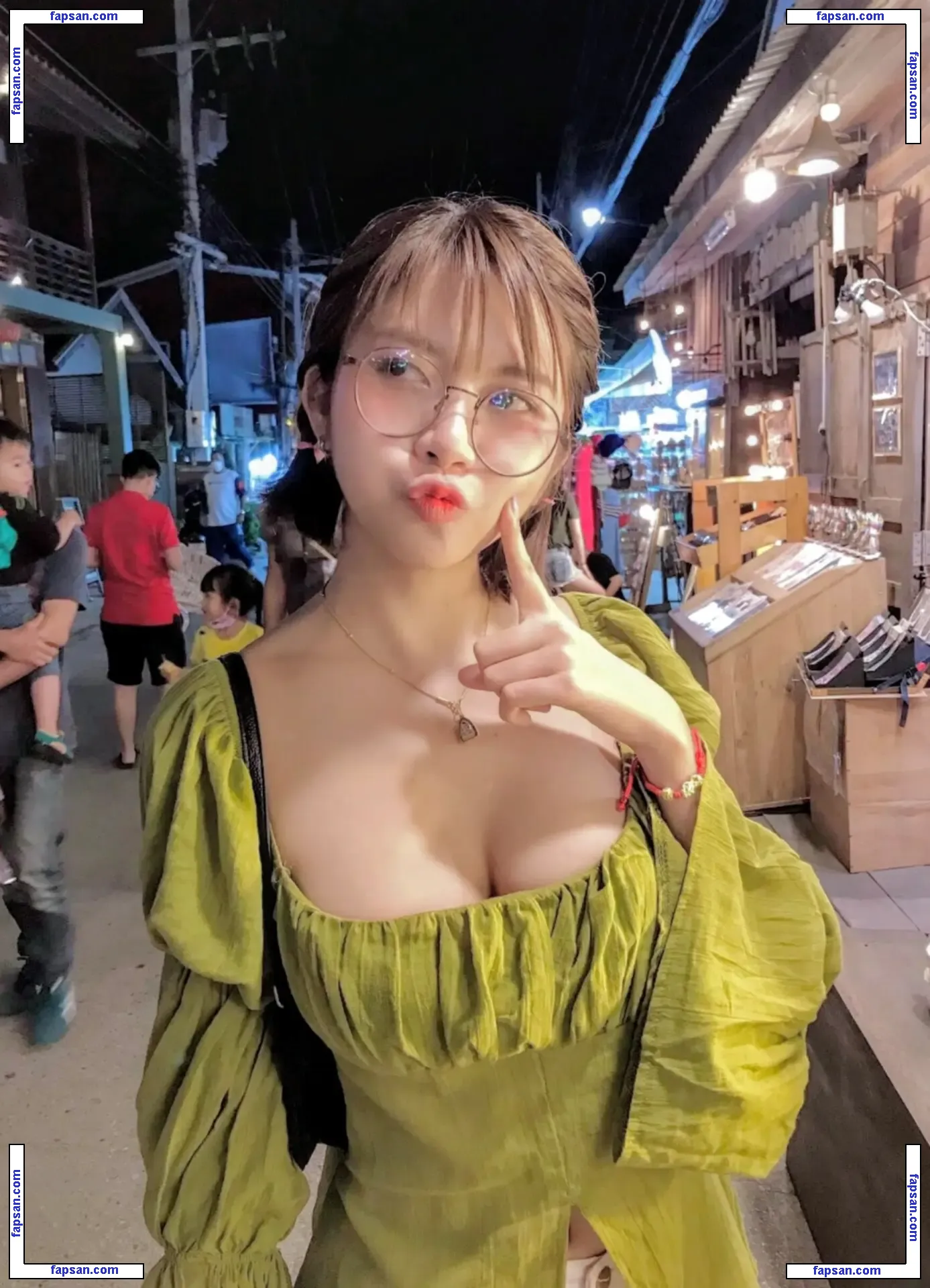 Kwan.lc nude photo #0066 from OnlyFans