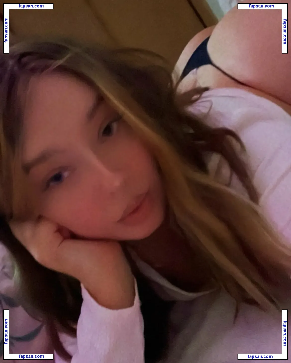 kwissey nude photo #0002 from OnlyFans