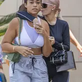 Kylie Jenner голая #0148