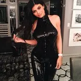 Kylie Jenner голая #0833