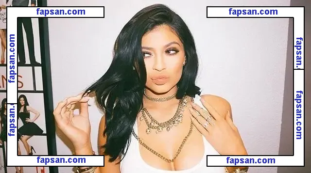 Kylie Jenner голая фото #1446 с Онлифанс