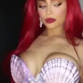 Kylie Jenner голая #1966