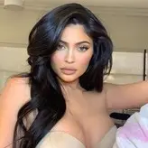 Kylie Jenner голая #1989