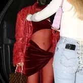 Kylie Jenner голая #2428
