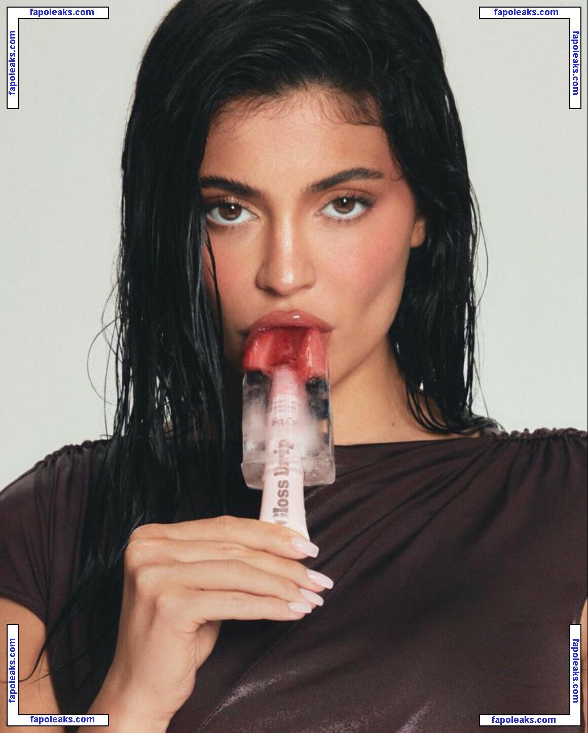 Kylie Jenner / kyliejenner / kyliejenner.2 nude photo #5446 from OnlyFans