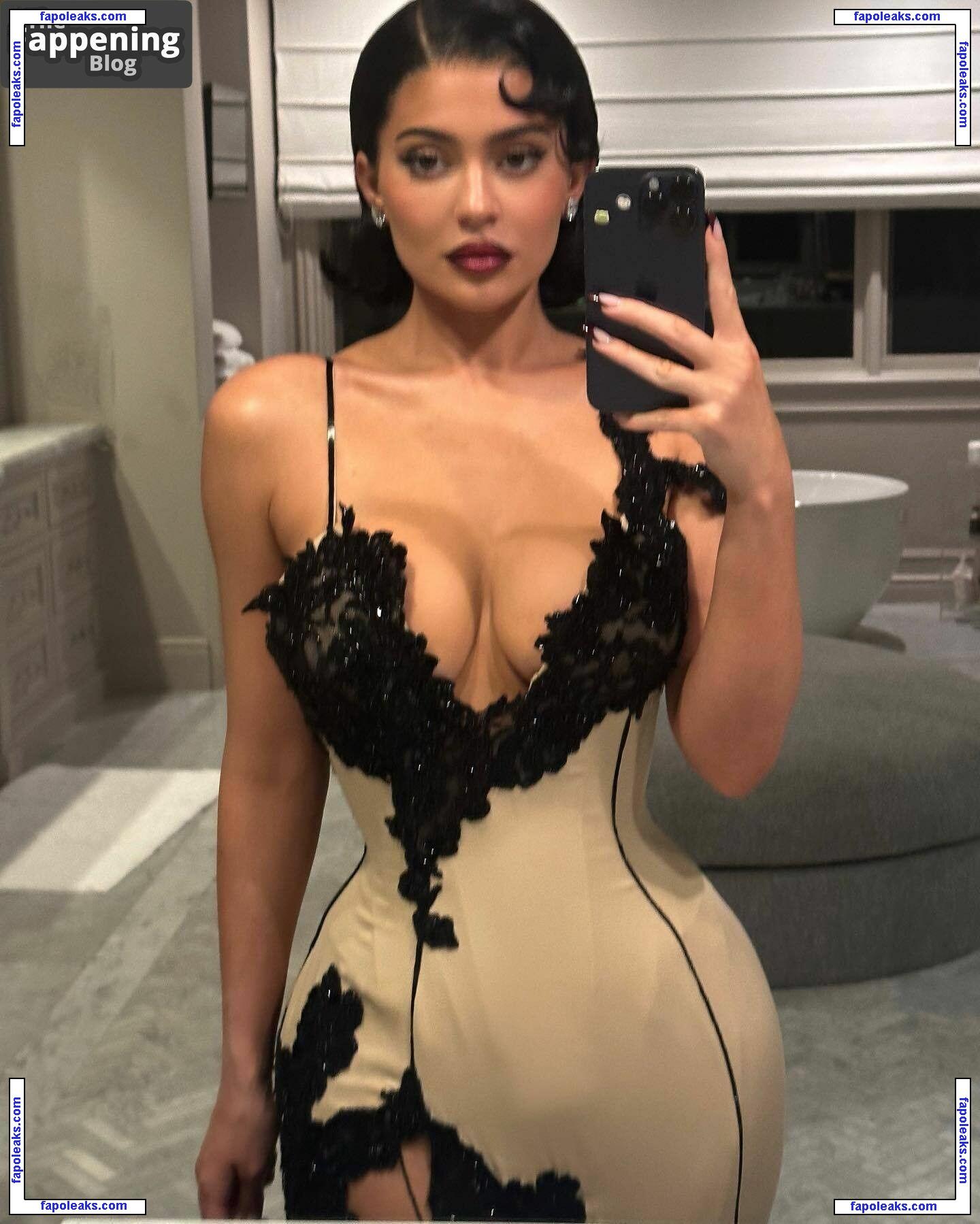 Kylie Jenner / kyliejenner / kyliejenner.2 nude photo #5457 from OnlyFans